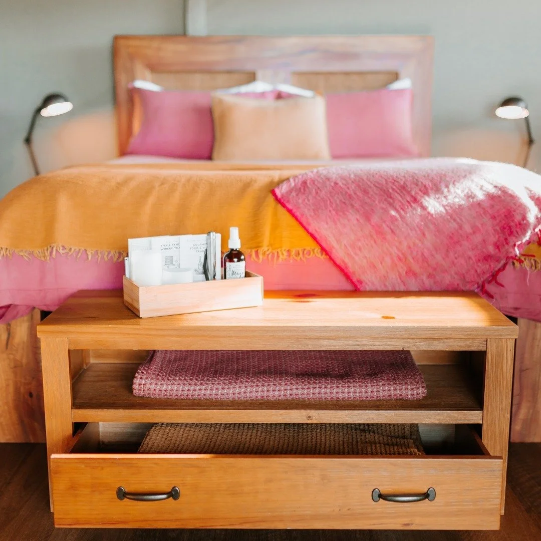 Dive into a world of coziness inside our glamping tents. From beautiful linens to plush blankets, every detail is curated for a relaxing and luxurious getaway. 🛏️✨

#MargaretRiver #Glamping #CozyEscape #LuxuryRetreat