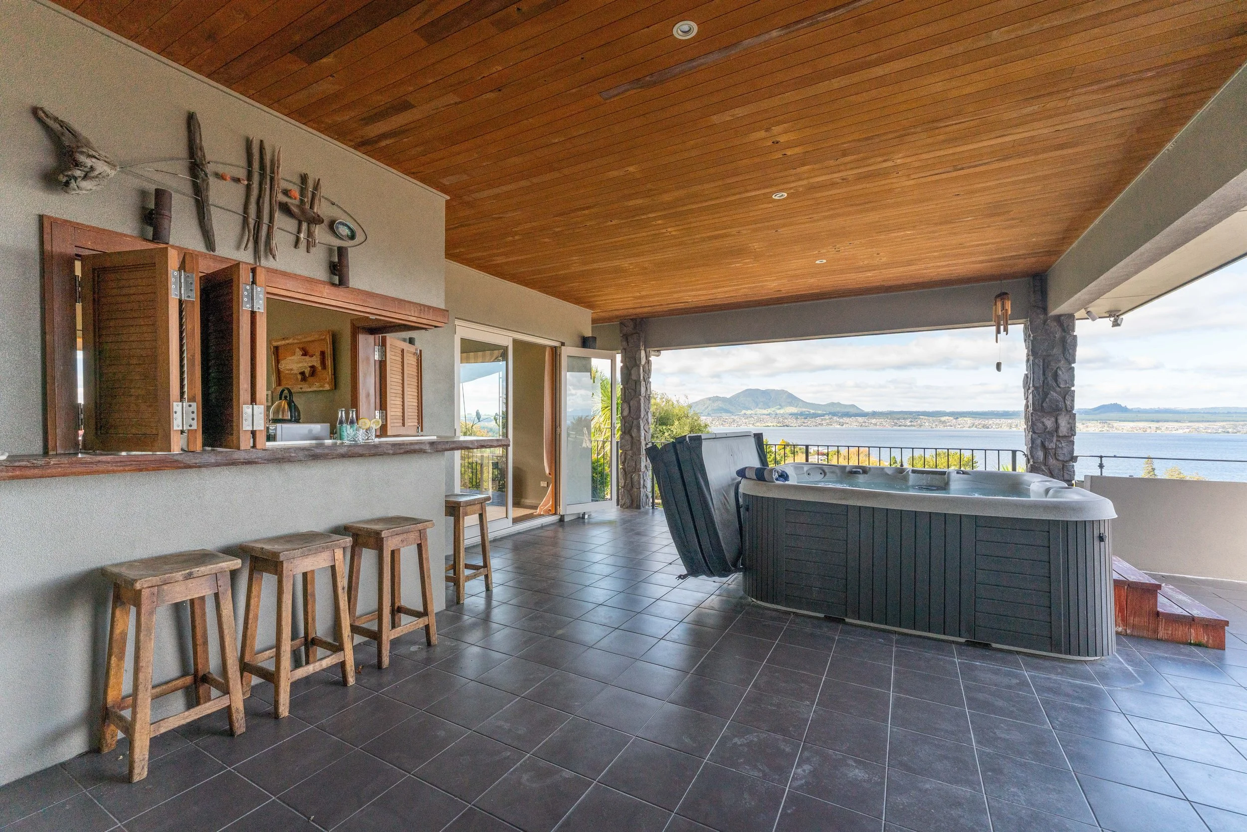 38 Mapara Rd - Acacia Bay (19).jpg