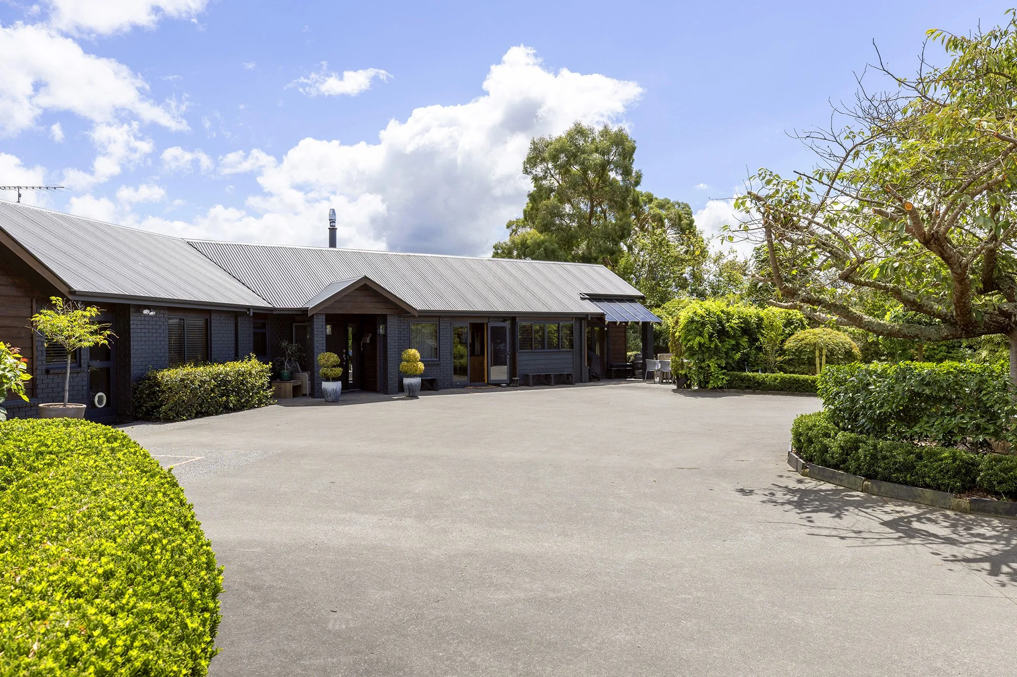 Lochview Estate