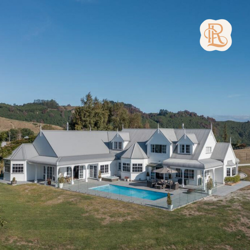 Kaiapo Lodge- hot spa and amazing views