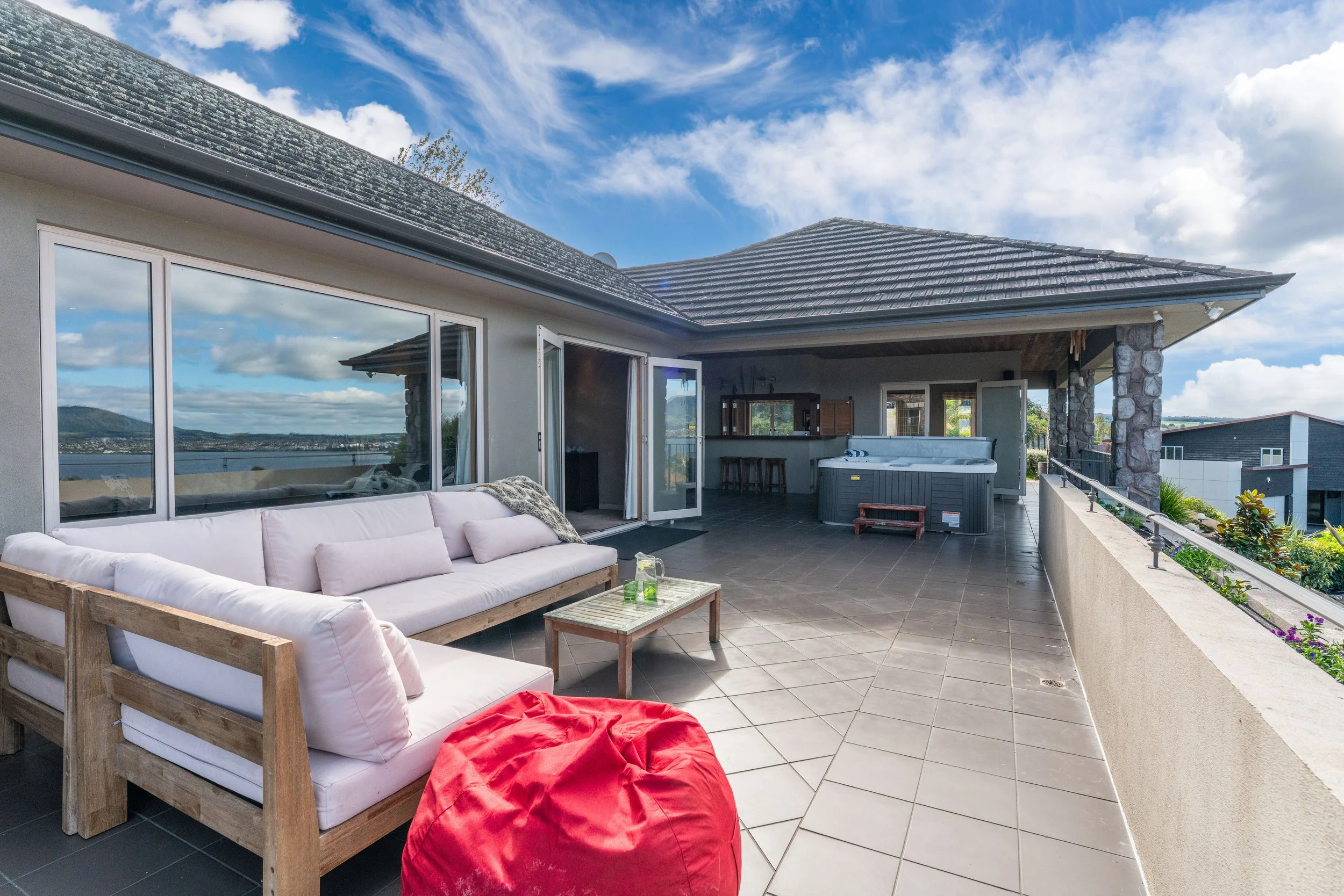 38 Mapara Rd - Acacia Bay (32).jpg