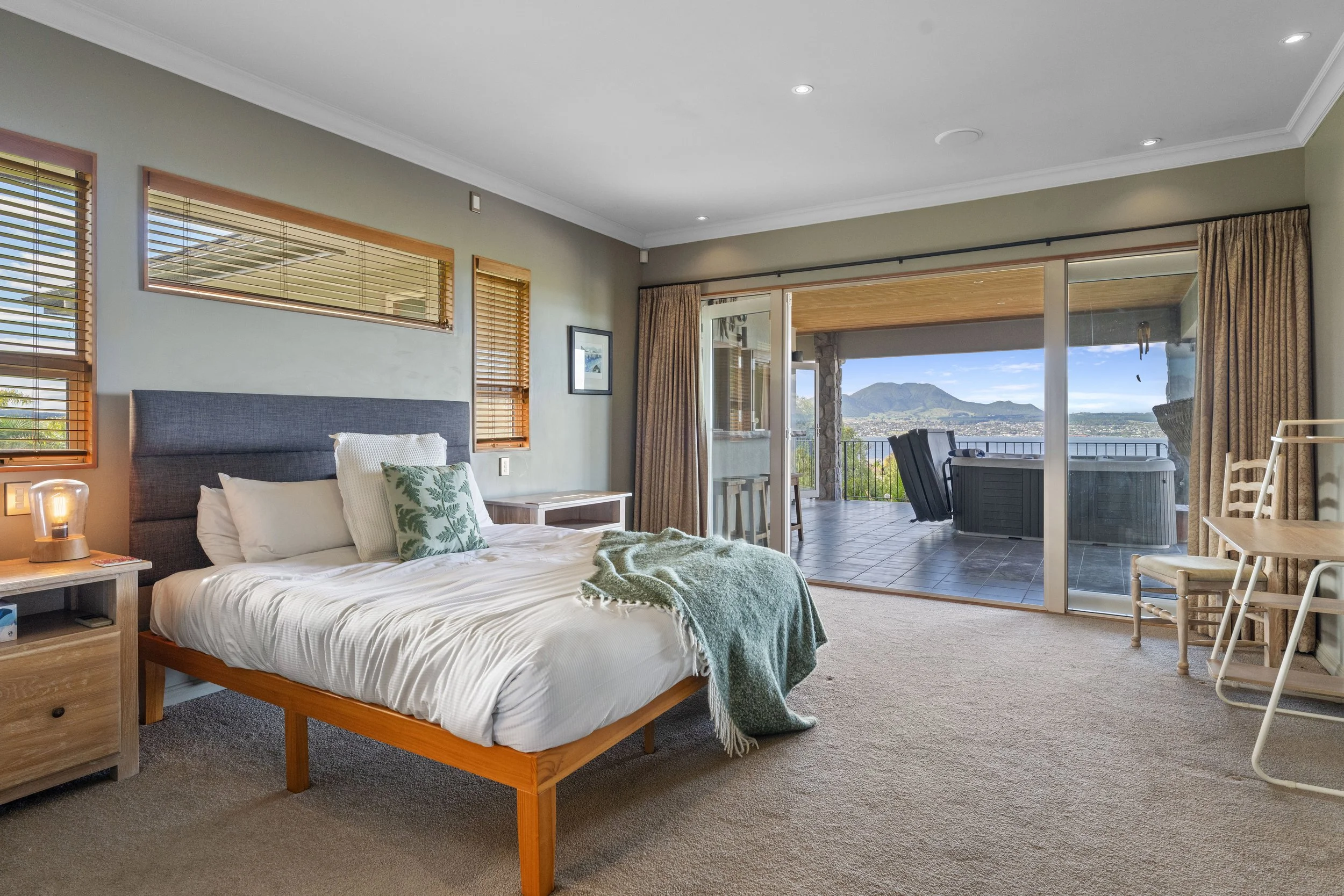 38 Mapara Rd - Acacia Bay (14).jpg