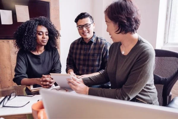 Préparation à la déclaration obligatoire des émissions de GES à Hong Kong : guide pratique à l'intention des sociétés cotées en bourse