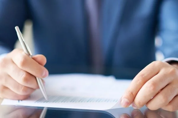 Einbindung von Stakeholdern in die ESG-Berichterstattung in Hongkong: Eine strategische Notwendigkeit