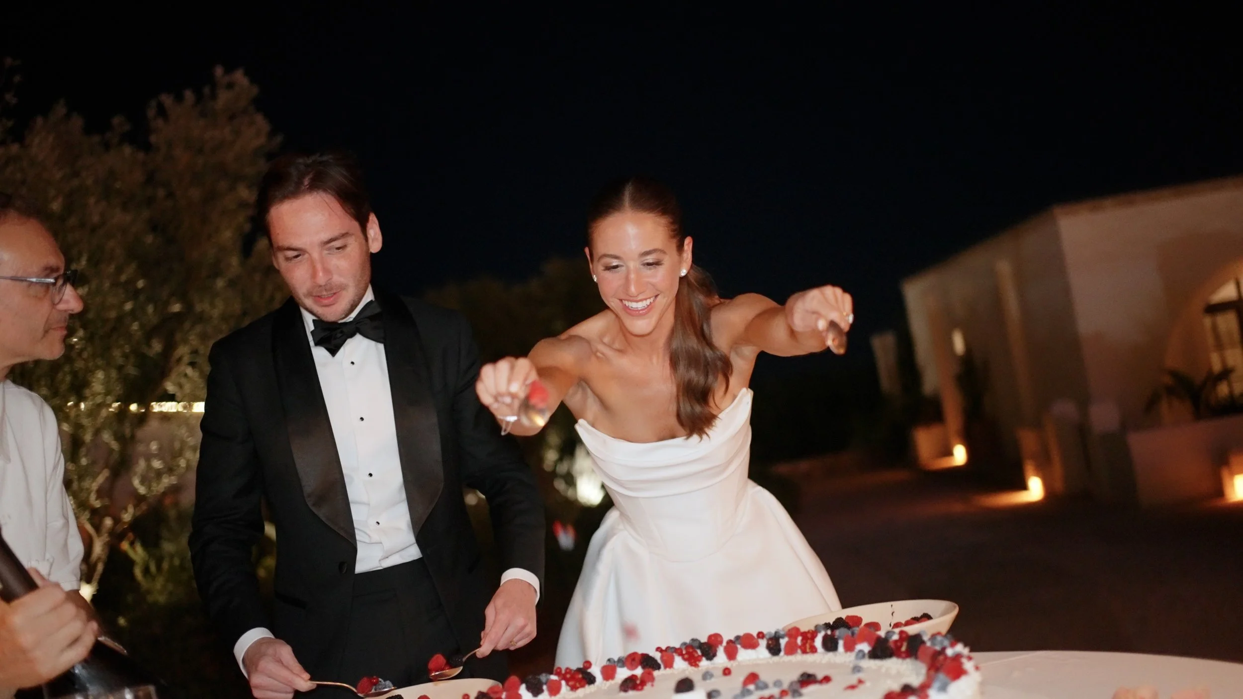 Sari_Jacob_cake_berries.jpg