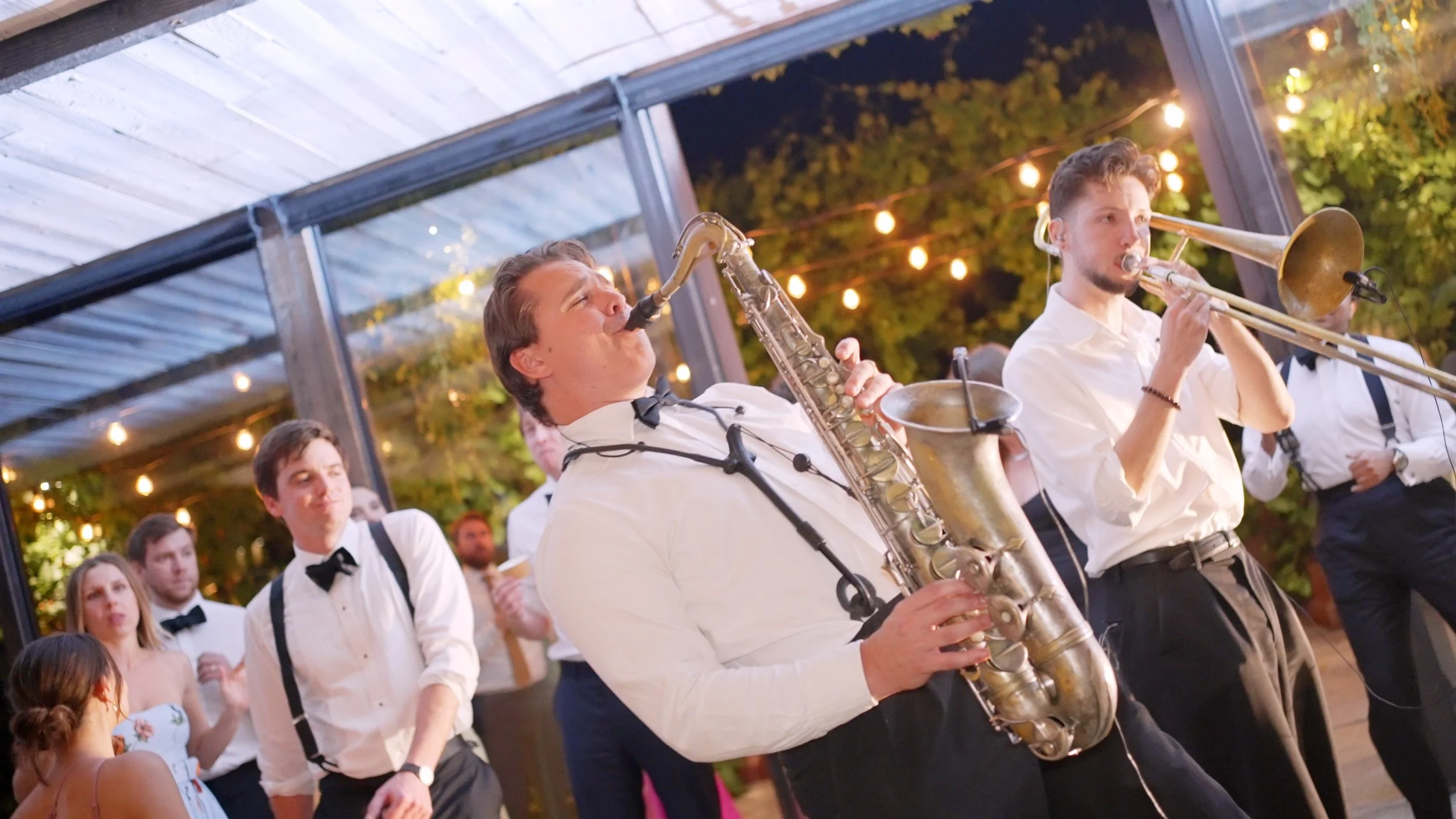 Rhiannon _Thomas_Framegrab_sax.jpg