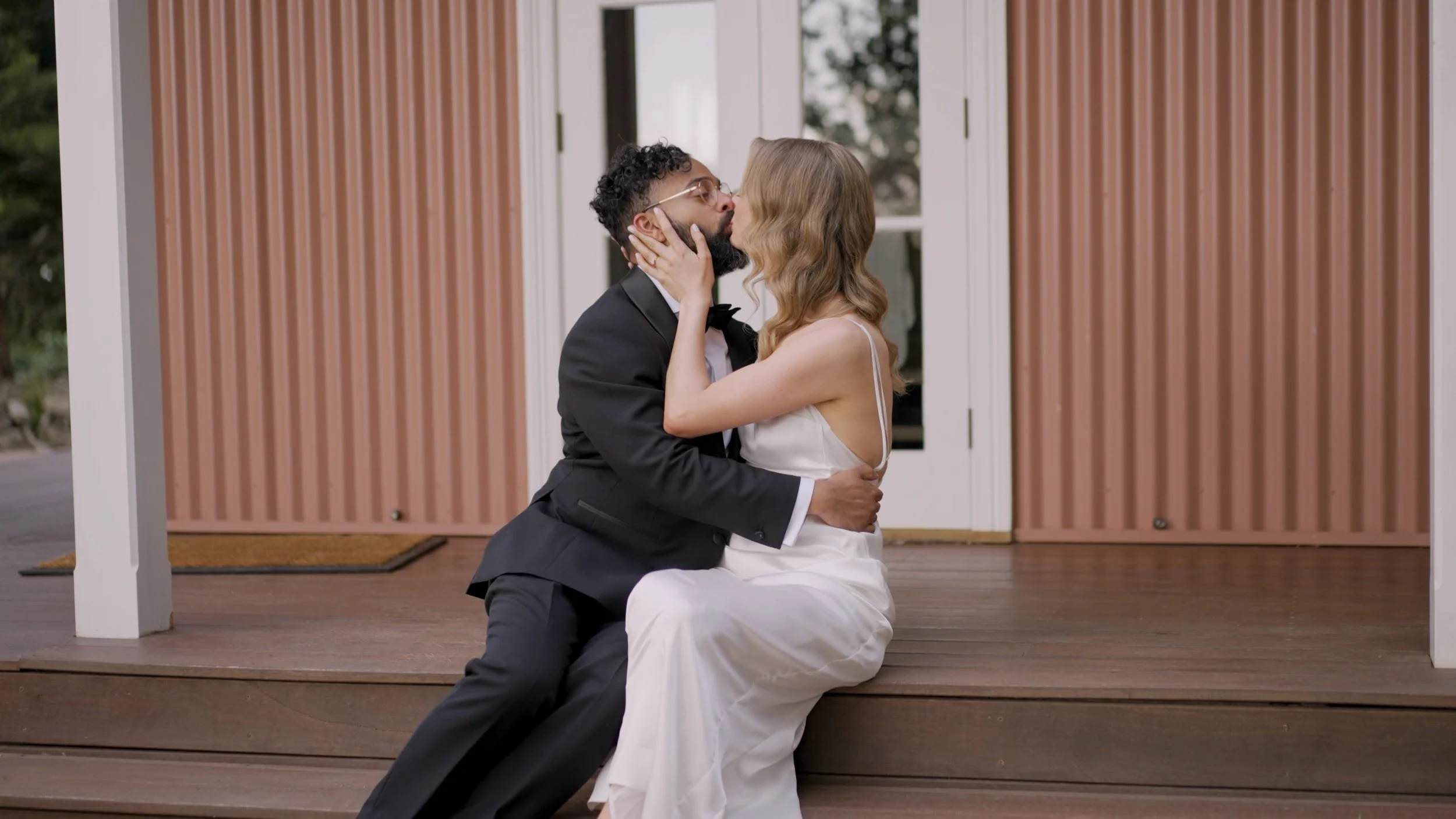 Nikita_Joe_Framegrab_stairs_kiss.jpg