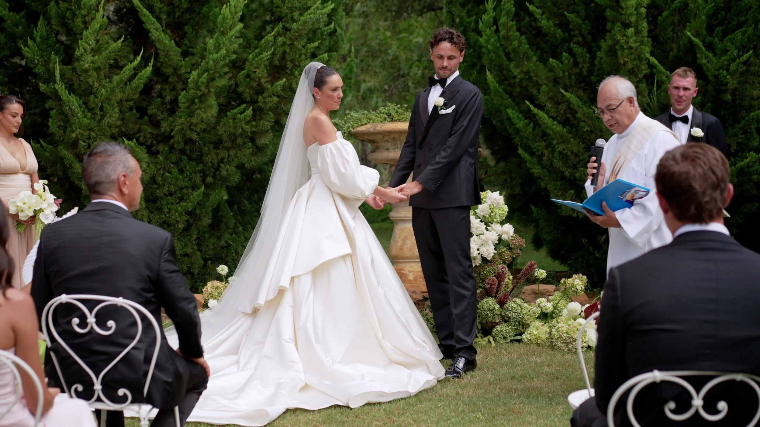 Framegrab_Michelle_Jake_ceremony.jpg