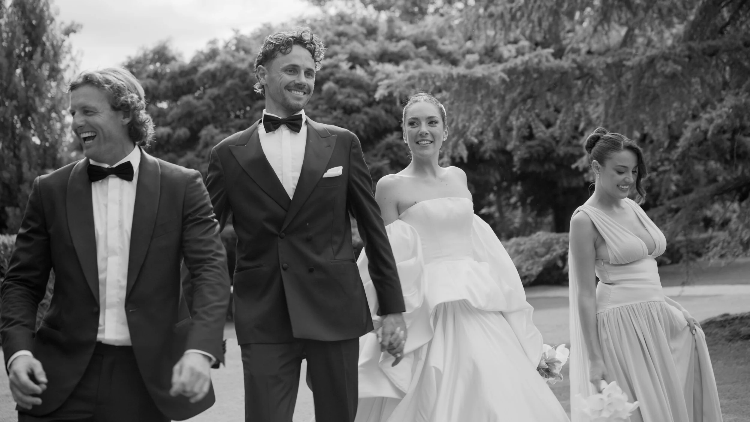 Framegrab_Michelle_Jake_walking_bw.jpg