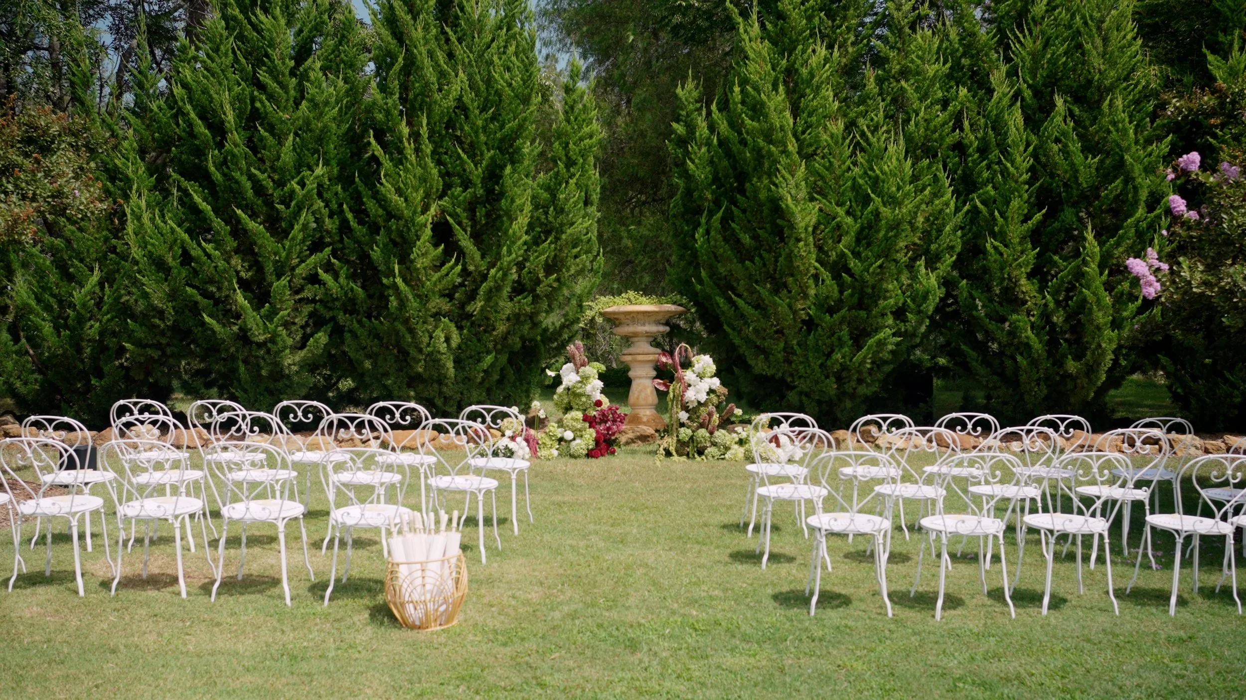 Framegrab_Michelle_Jake_ceremony_empty.jpg