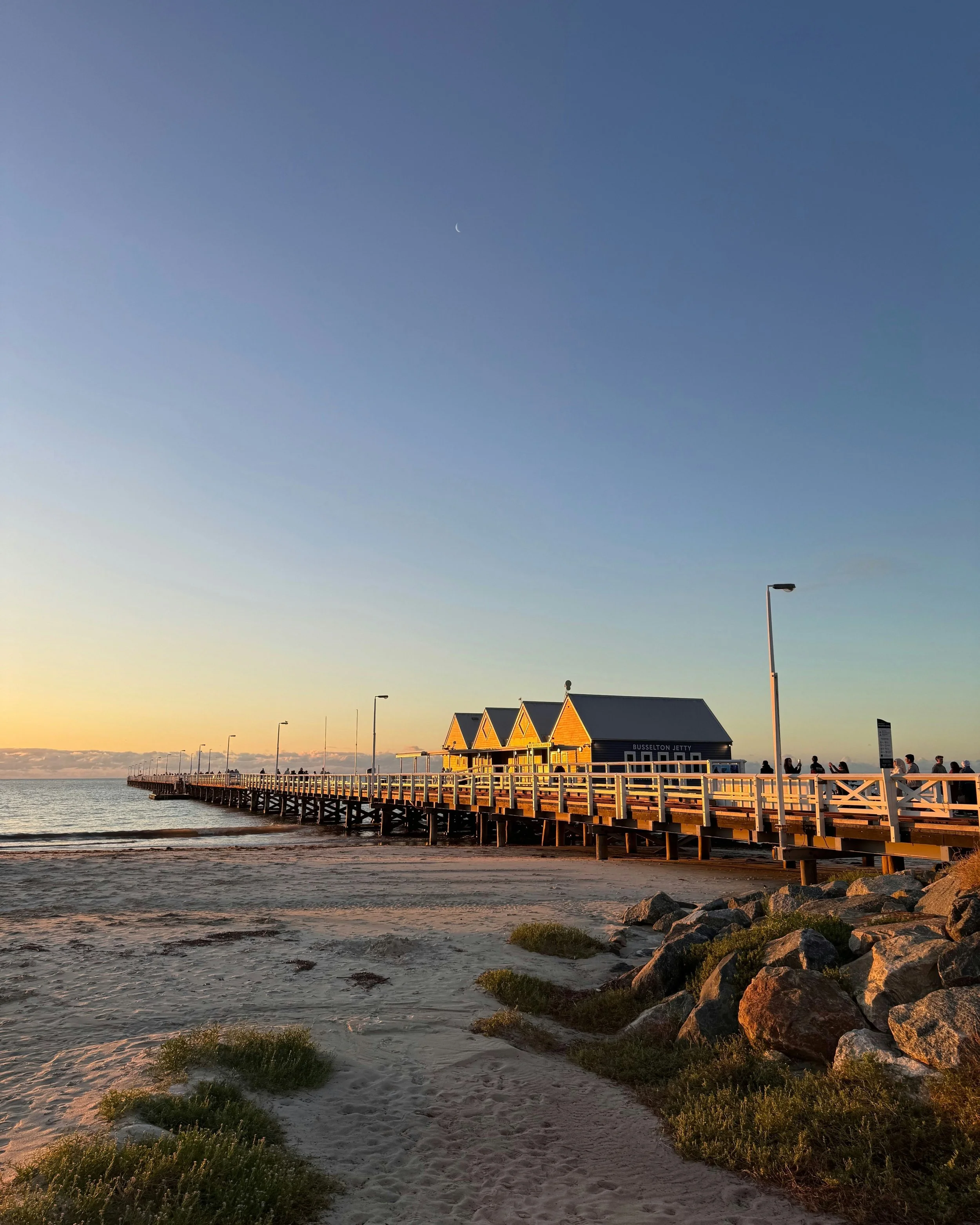 !! Busselton patients !! 

Last week I got some news. The Allied Health Hub in Busselton will be closing. 

This is the place where I&rsquo;ve steadily grown my clinic. At this stage I&rsquo;m taking stock. And to be honest it feels like a nudge to s