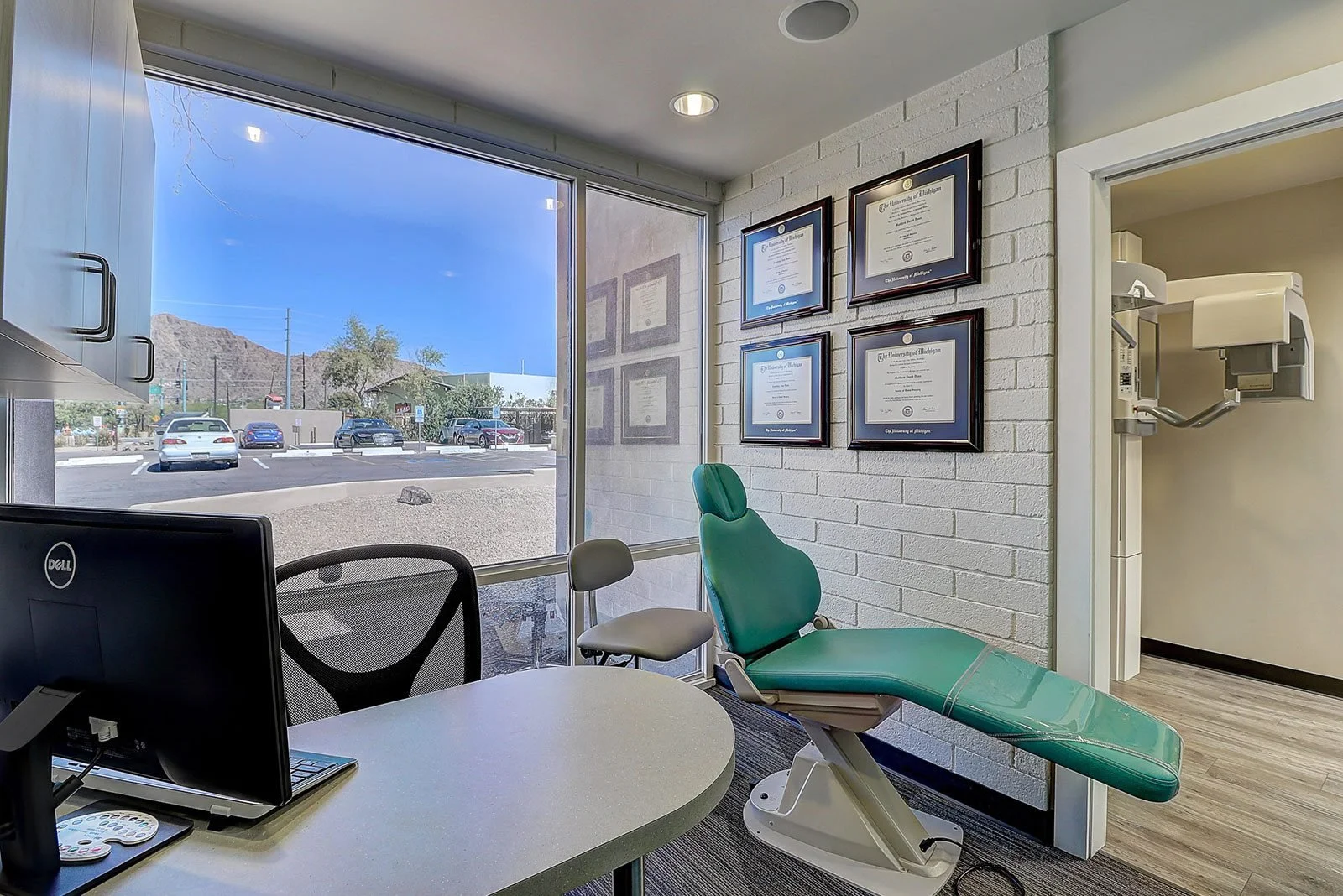 2018-04-25-dr-courtney-dunn-dunn-orthodontics---phoenix-az-03.jpg