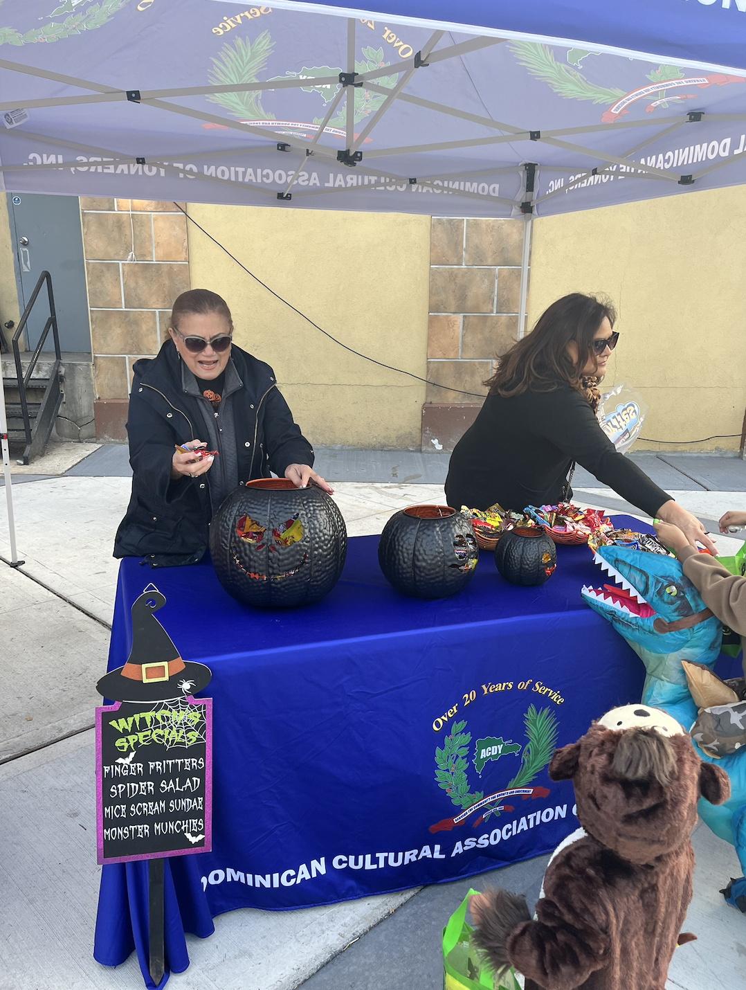 October 2025 South Broadway's Spooktacular Halloween Celebration, Lincoln Memorial Park