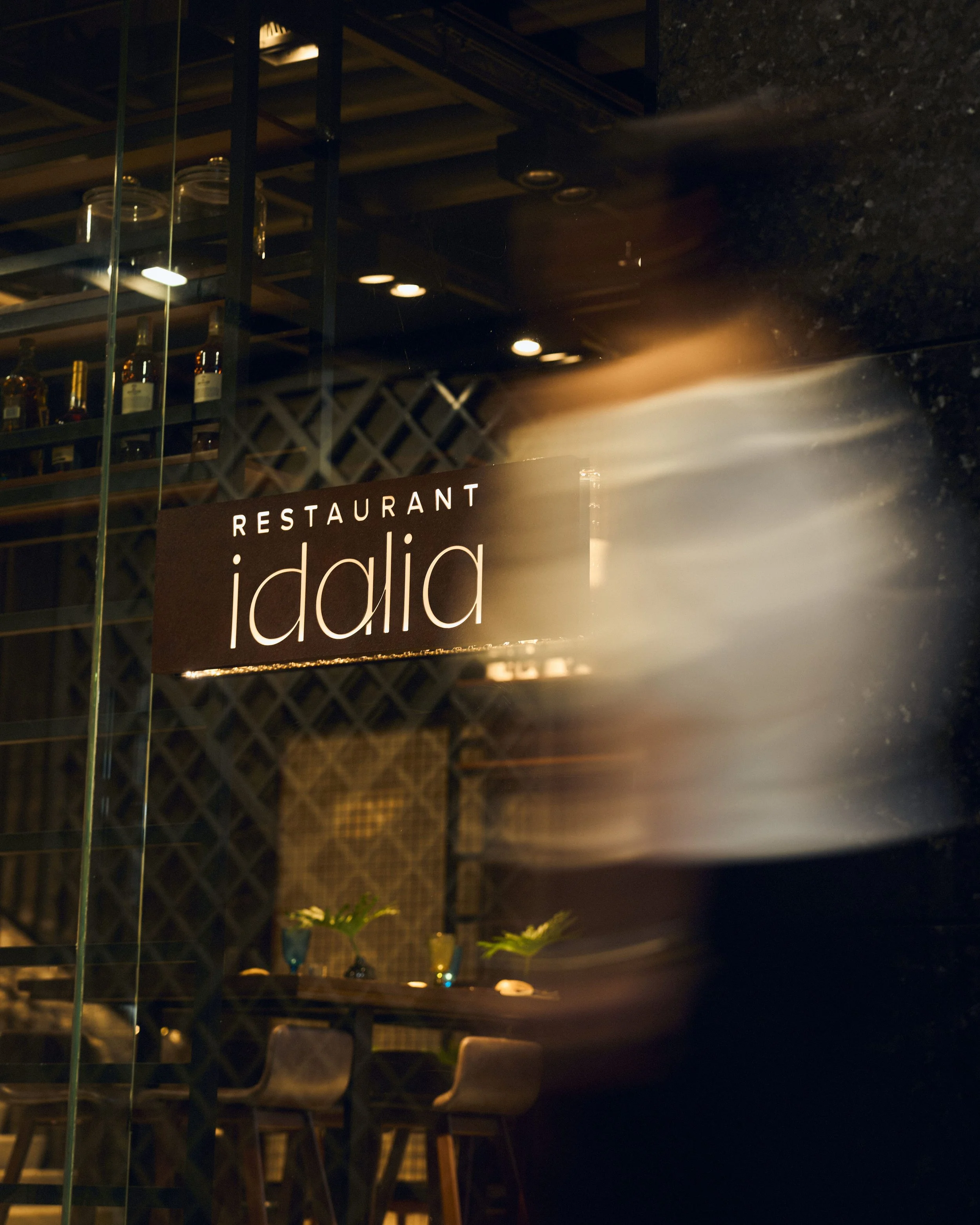 Restaurant Idalia Signage