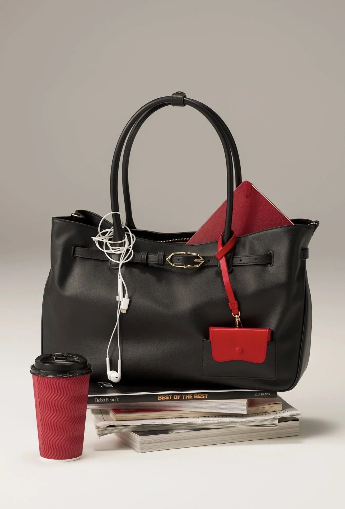 Meet OLEADA: The NYC Handbag Brand That Stole My Heart This Season