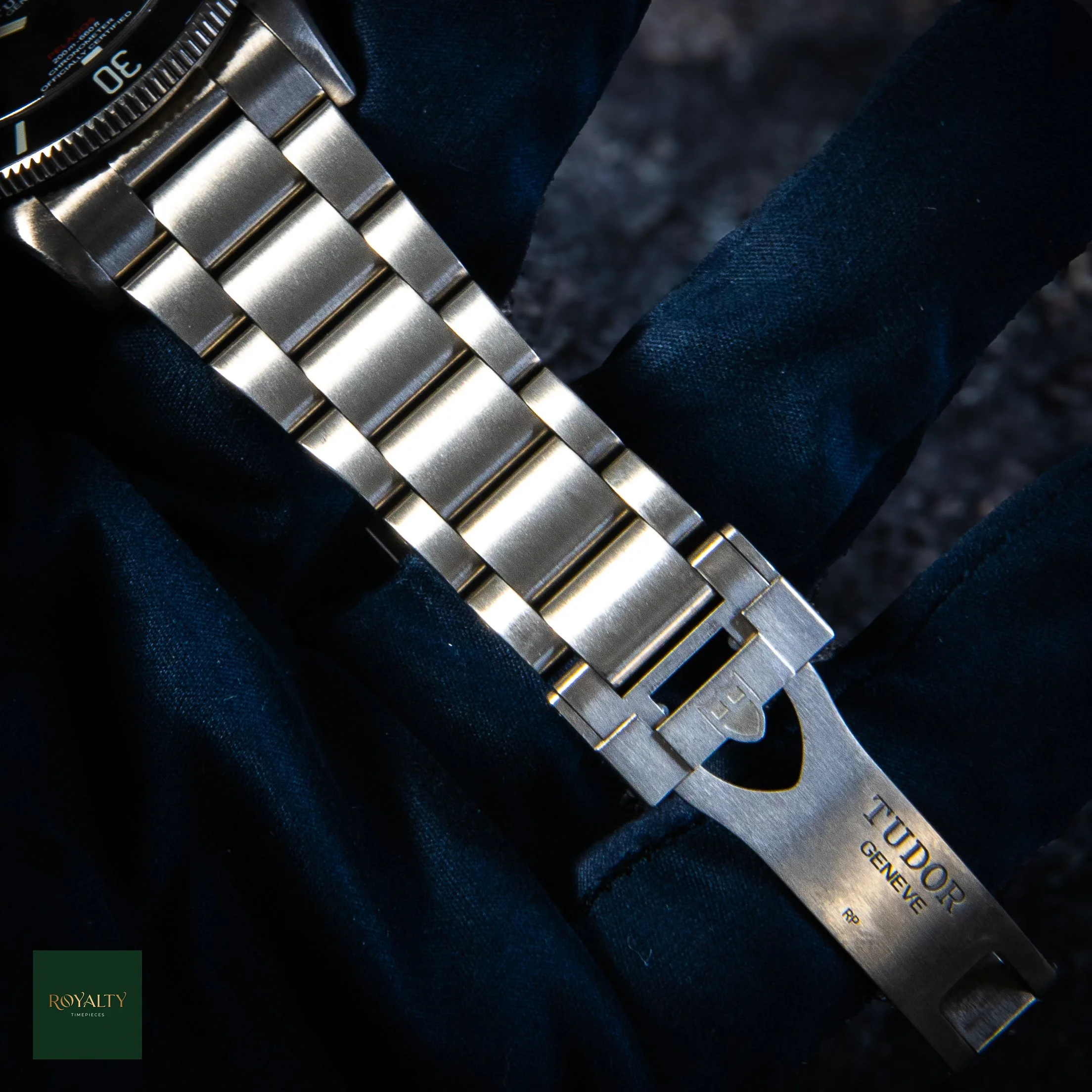 10Strap1.jpg