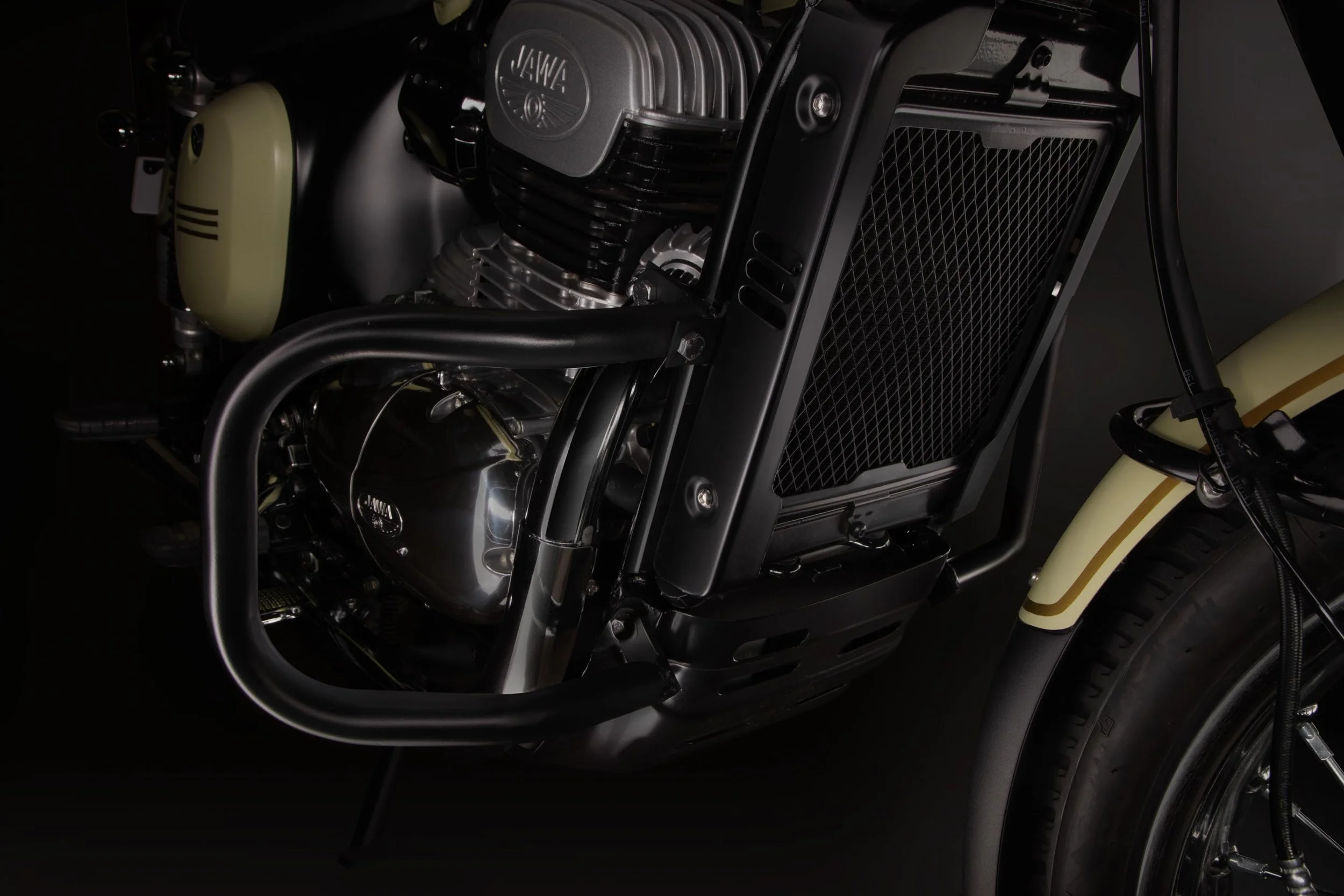 kunal-khadse-bike-automotive-photography-508.jpg