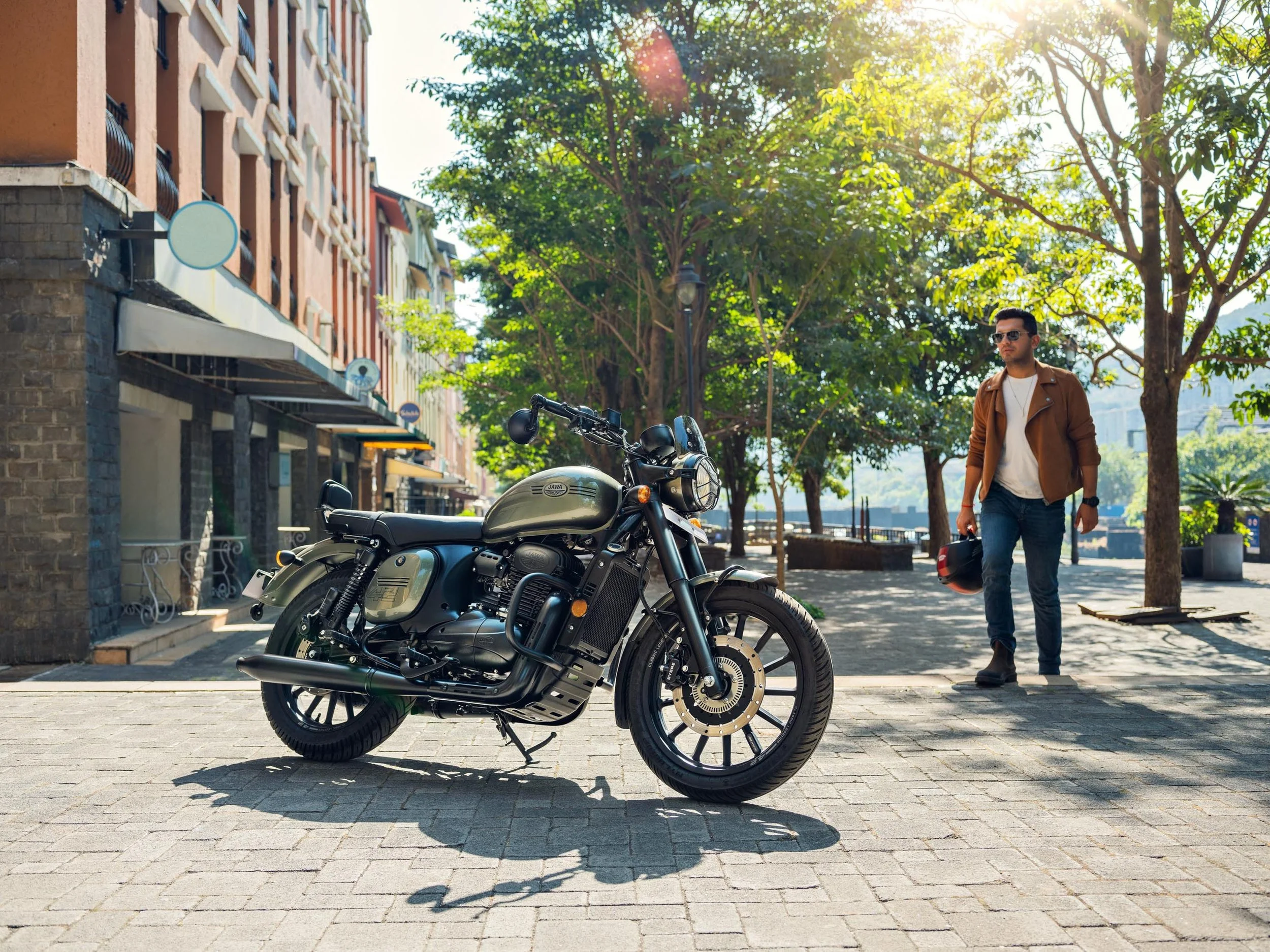 kunal-khadse-bike-automotive-photography-549.jpg