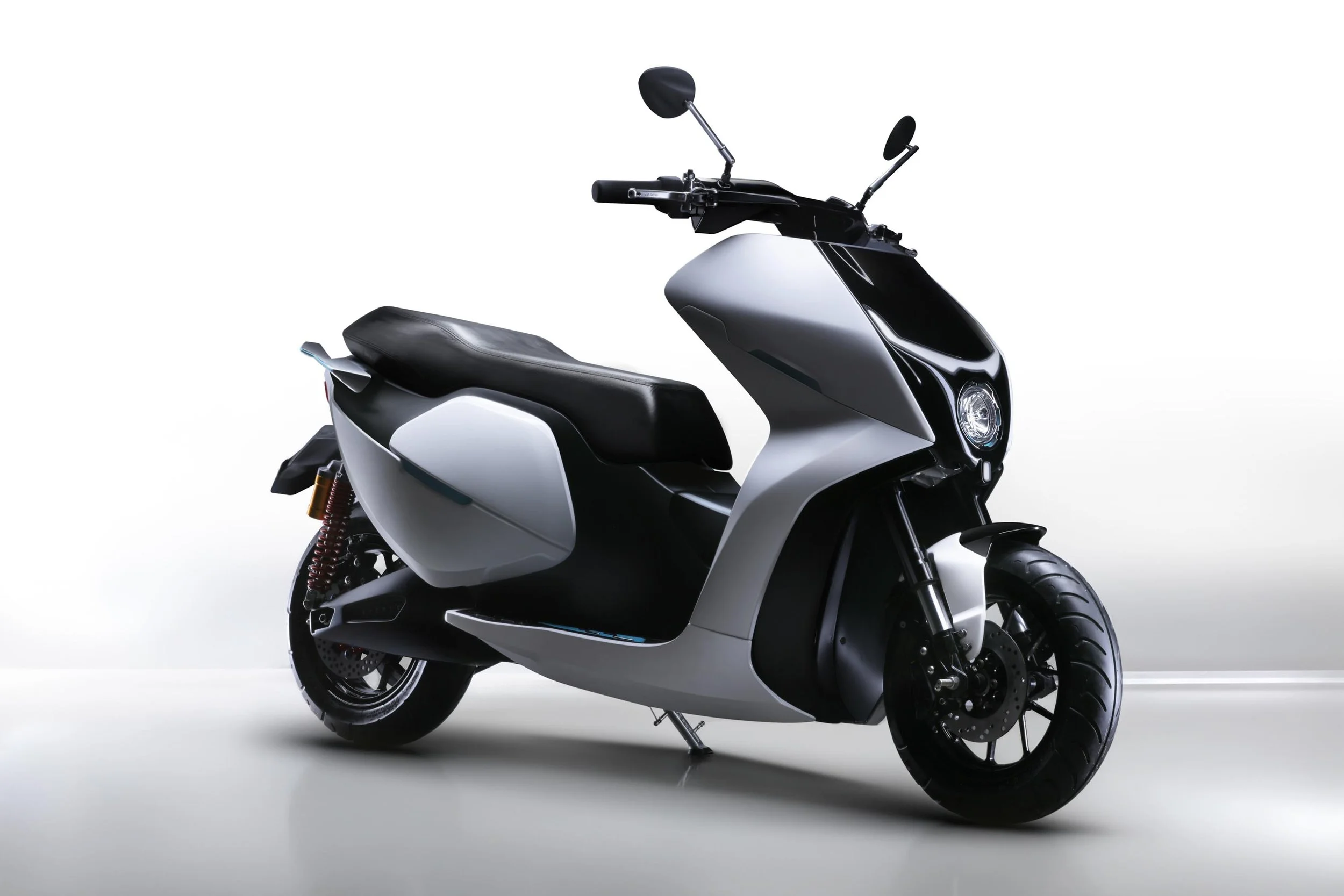 kunal-khadse-bike-automotive-photography-527.jpg