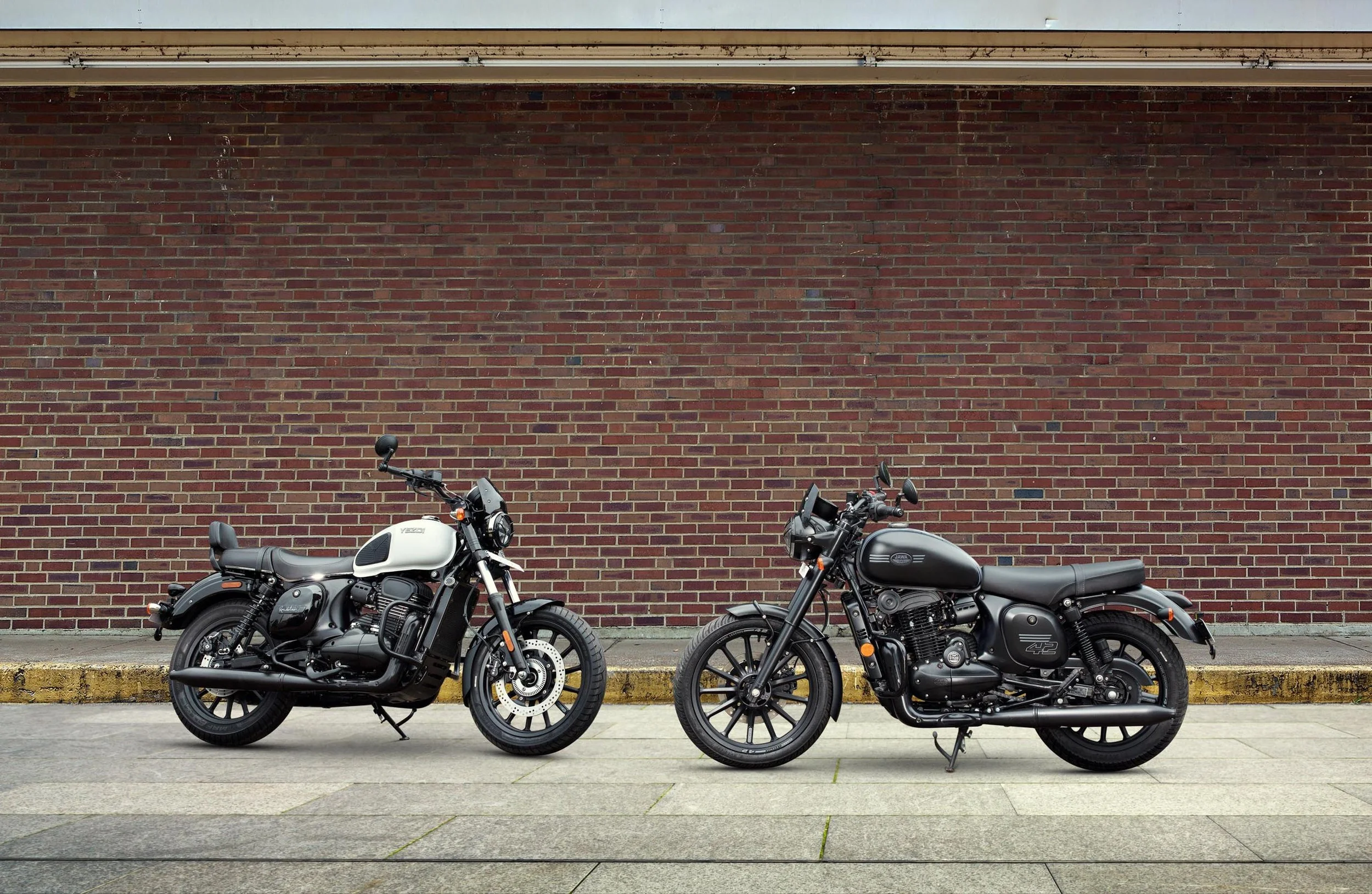 kunal-khadse-bike-automotive-photography-541.jpg