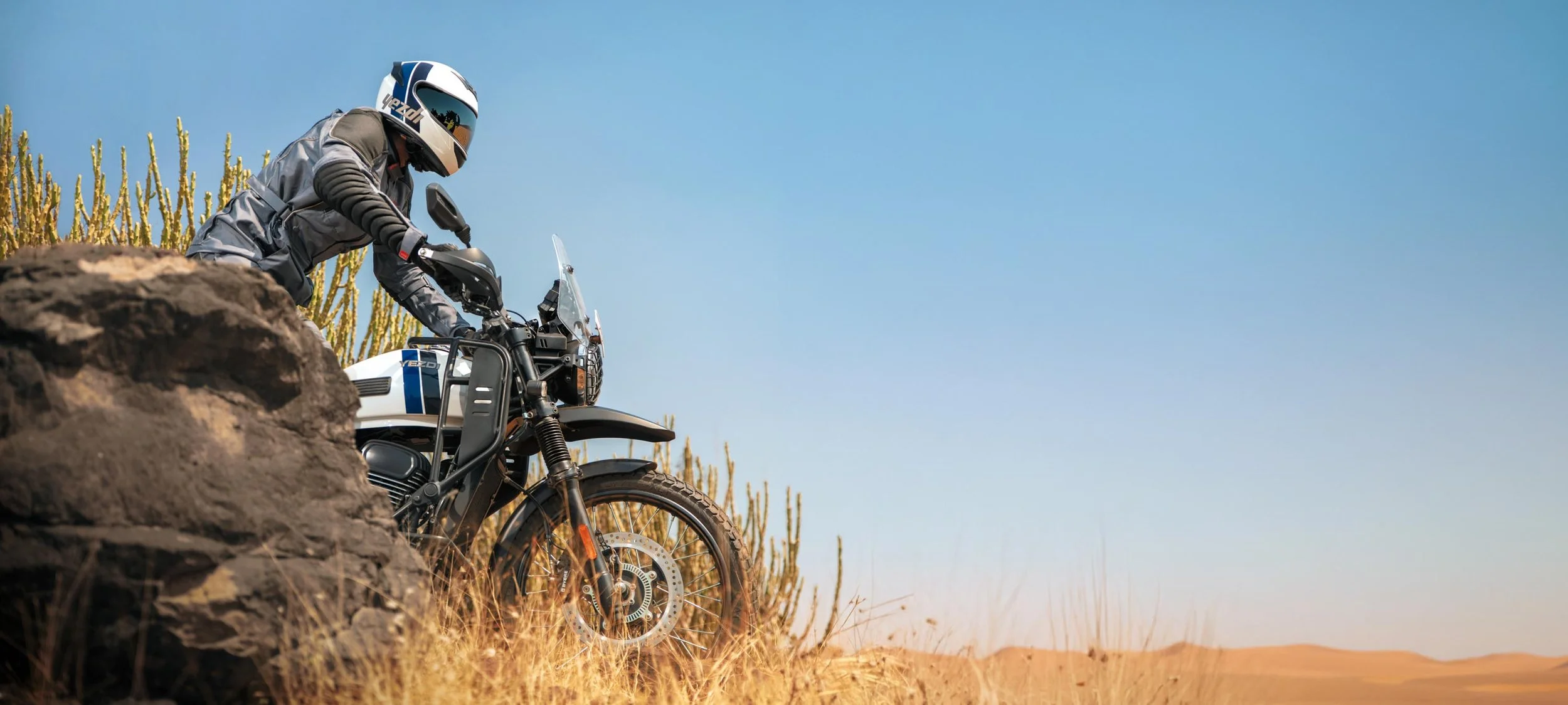 kunal-khadse-bike-automotive-photography-551.jpg