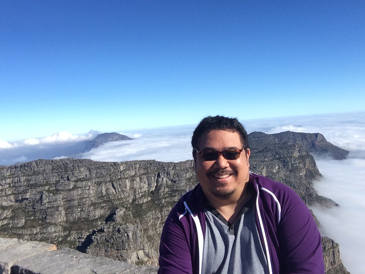 The Joy of Traveling Solo: Finding Freedom, Confidence, and Connection Around the World