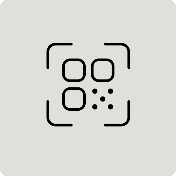 Camera focus icon with four squares and three dots. For Multi-location maintenance and compliance management and transparent and efficient SpaceOps for an occupier