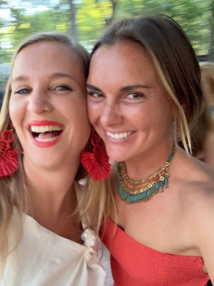 hi. we are RYME ♡

two women. one practice. nervous system based, body first.

RYMING with the new women here.

save this so you find your way back. ♡

#ryme #somaticcoaching #nervoussystemregulation #womenswellness #charlestonwellness moroccoretreat