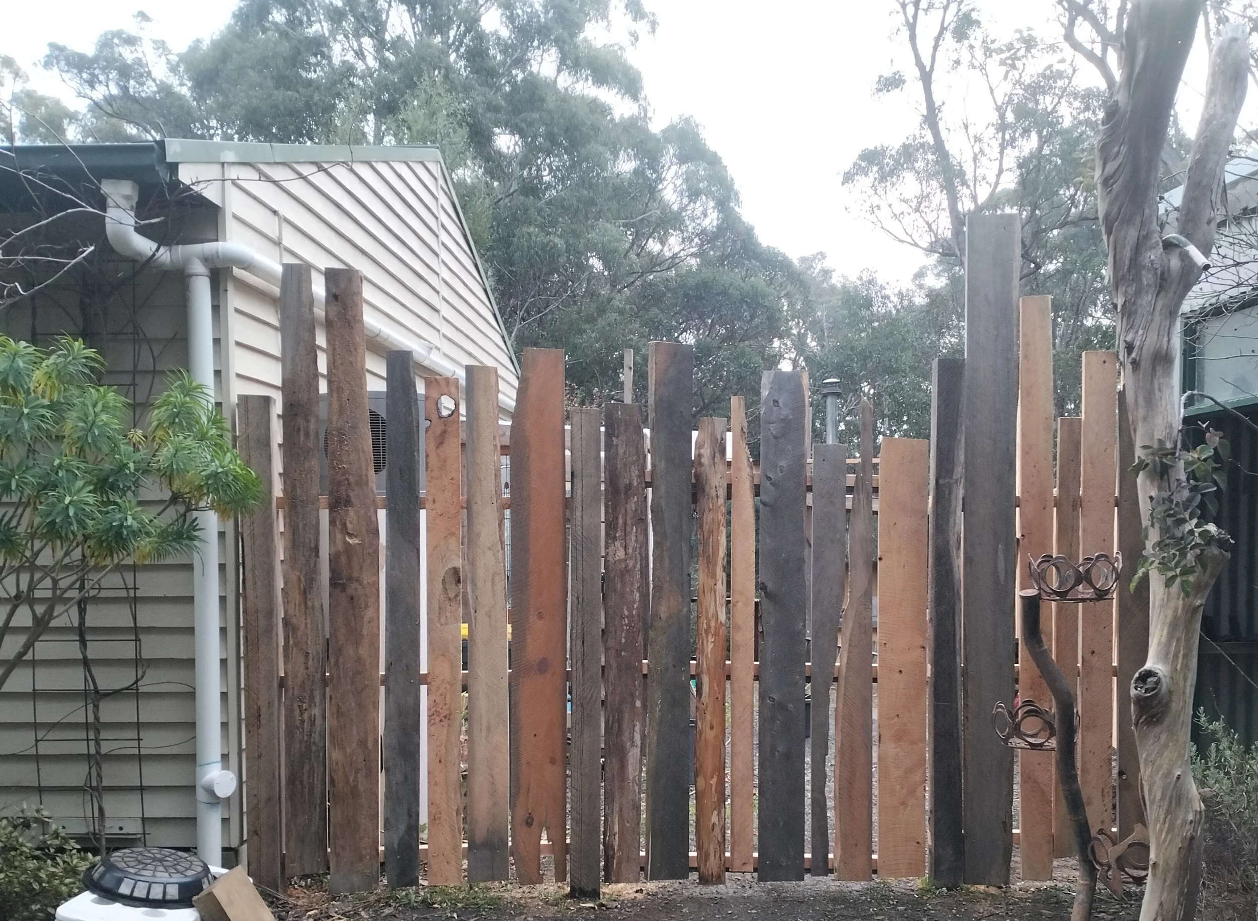 wheatsheaf fence cropped.jpg