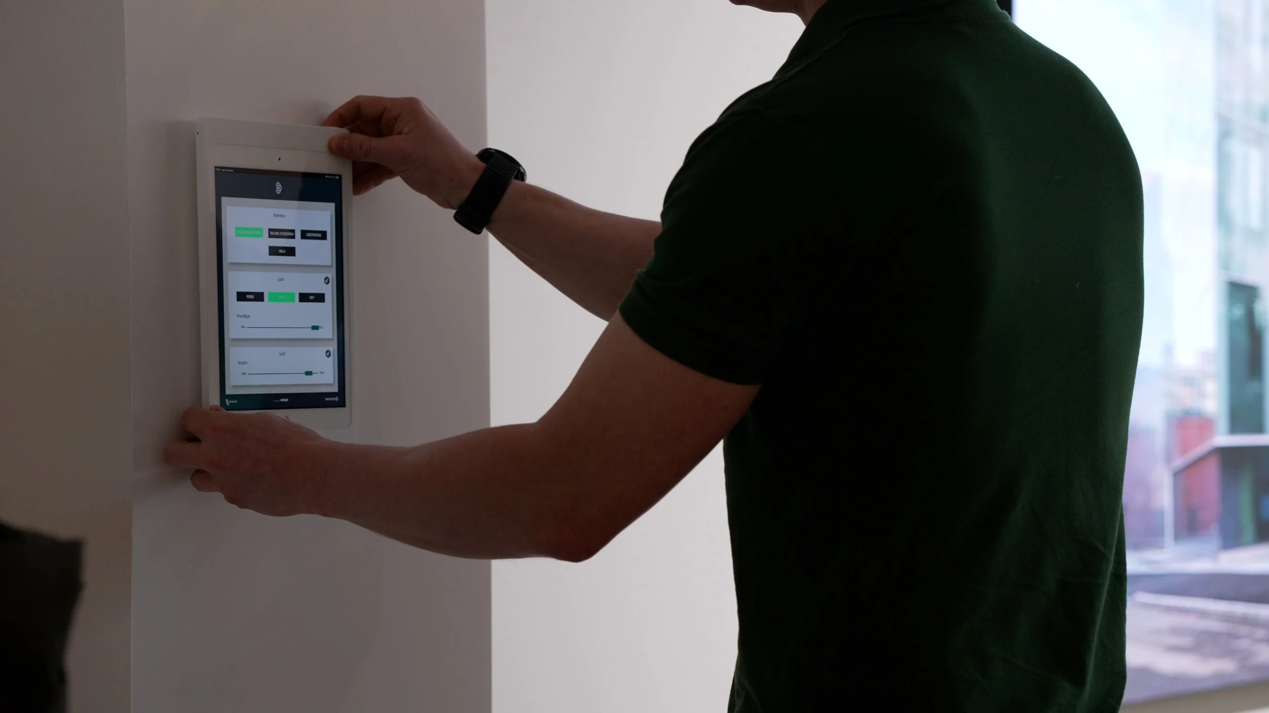 Adapt Ebbepark Gustav-film v3.mov.00_01_03_03.Still003.jpg