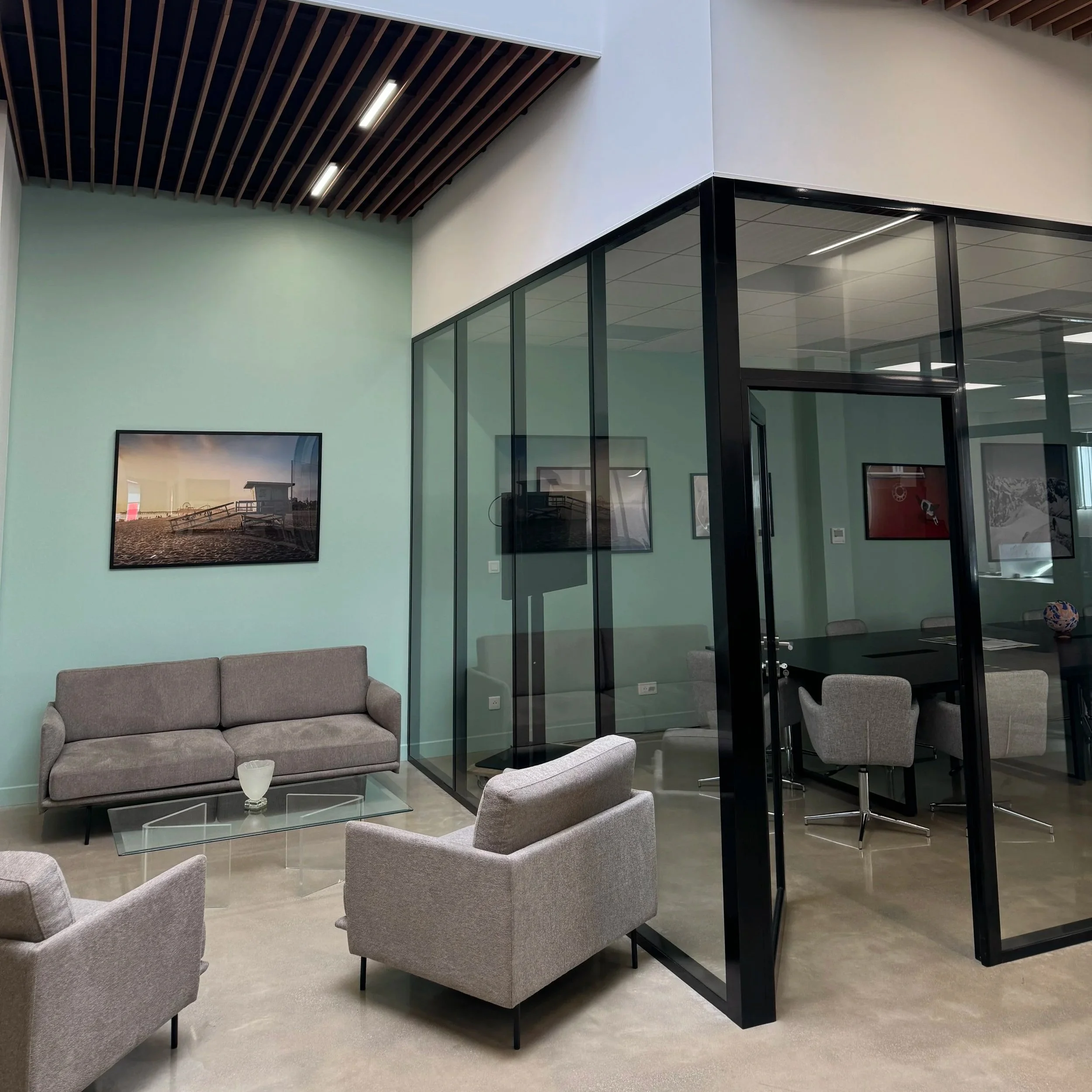 Aménagement espace de bureau à CREIL (60) – 200 m2 - Travaux de plâtrerie, cloisons aluminium