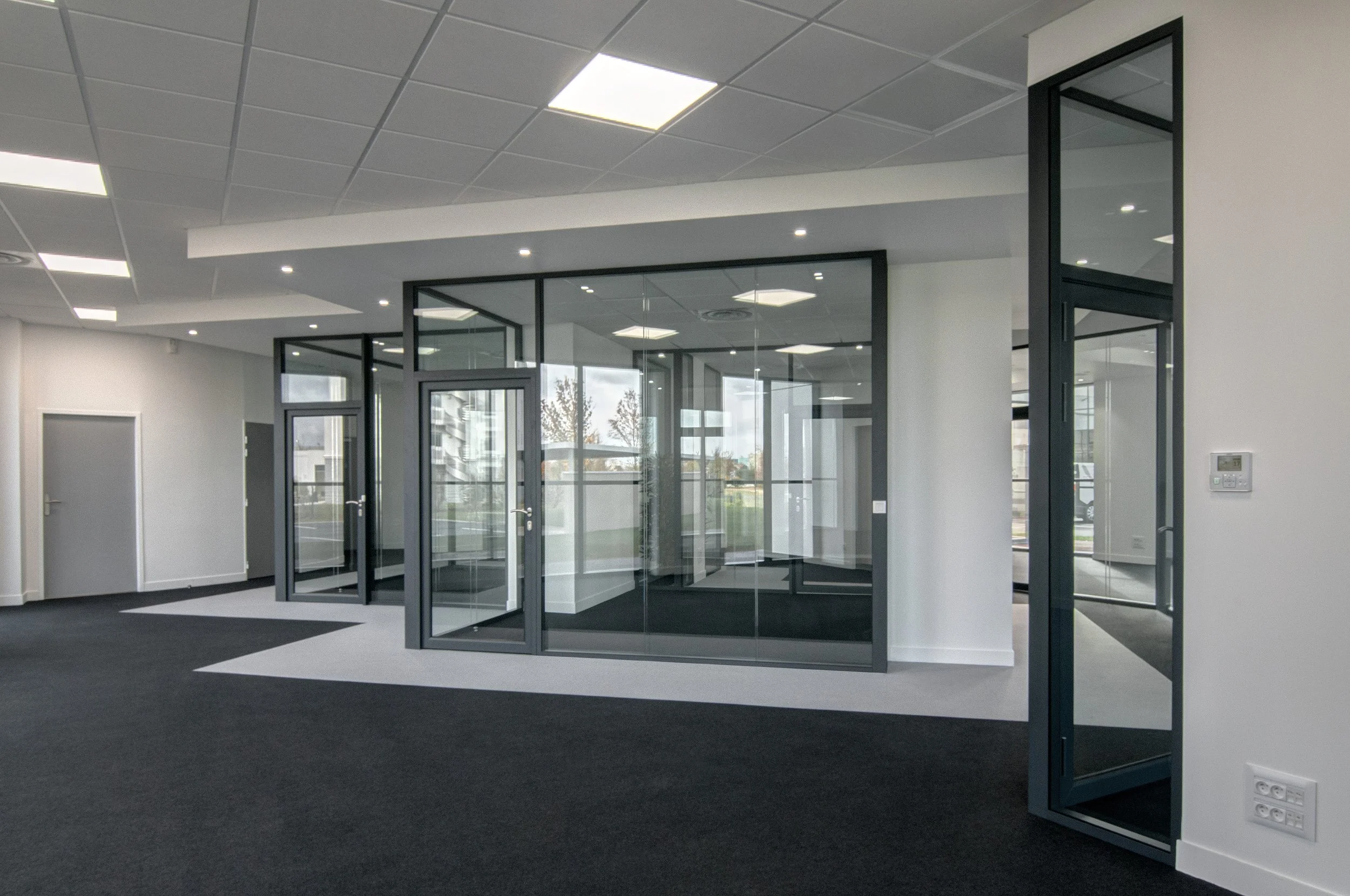 Aménagement d’un espace de bureaux – Chartres (28) – Travaux de cloison modulaire