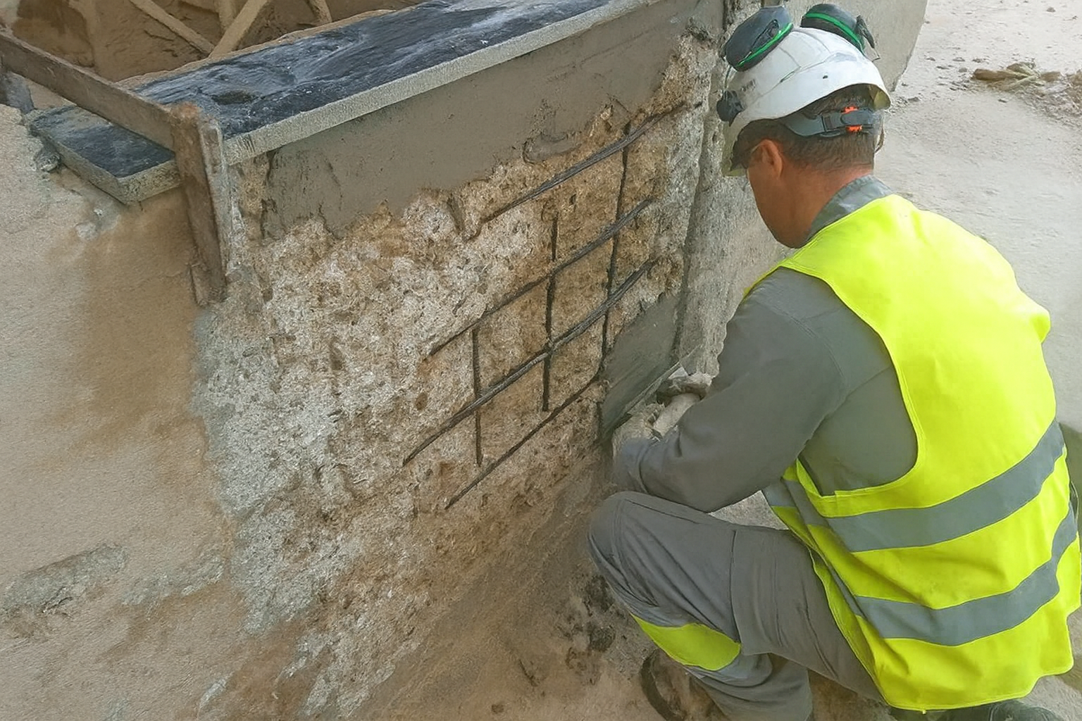 construction worker .png