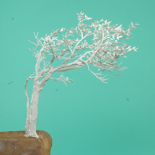 A scale model cliff tree