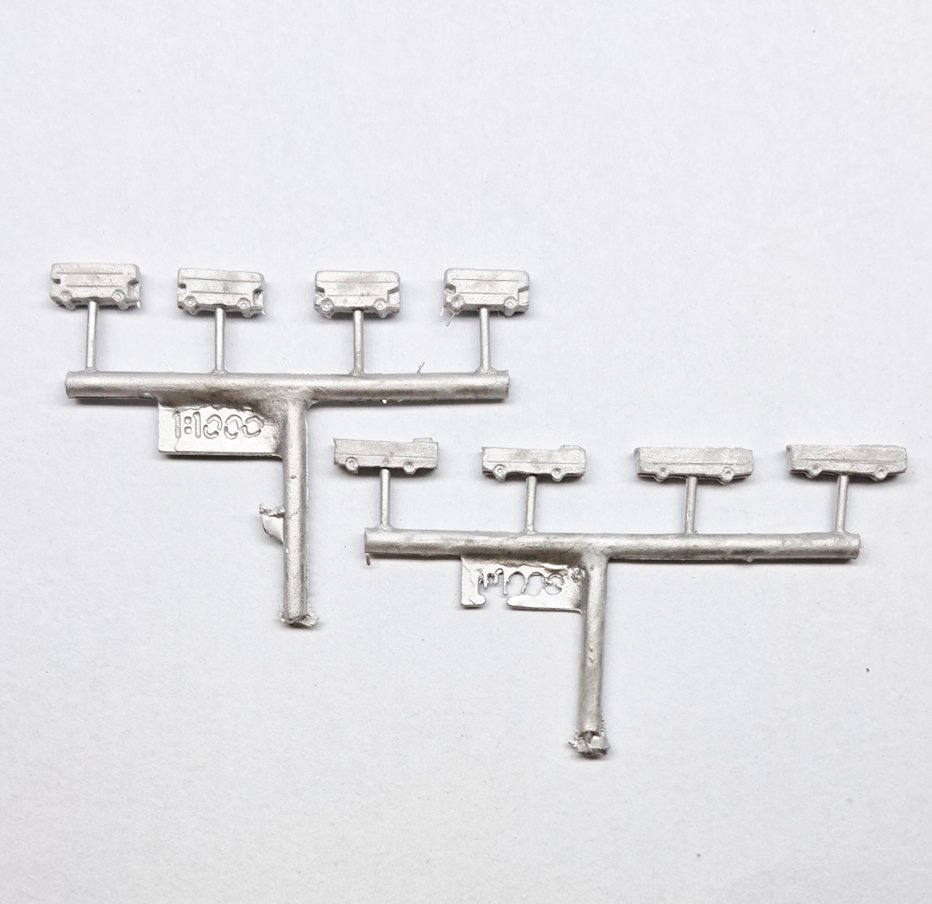 1:1000 BUSES & COACH PK12