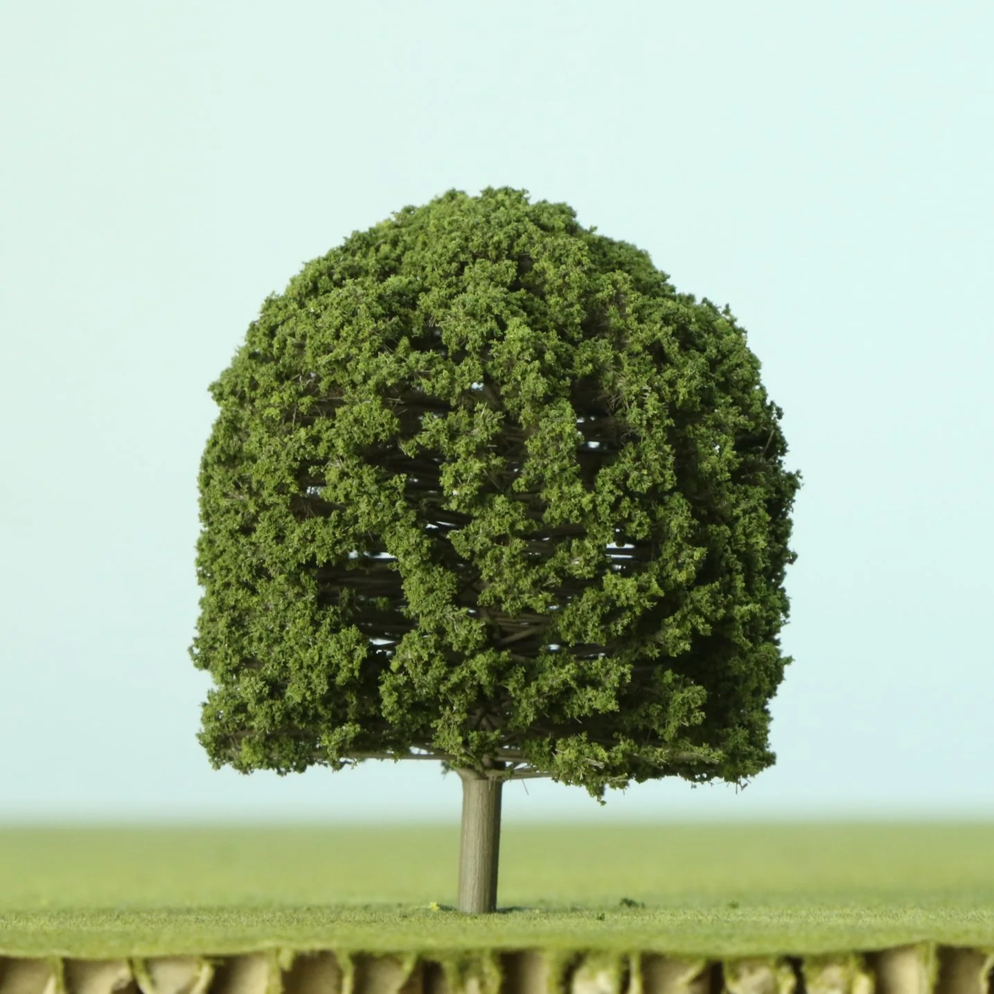 String and Wire Deciduous trees - Mid Green