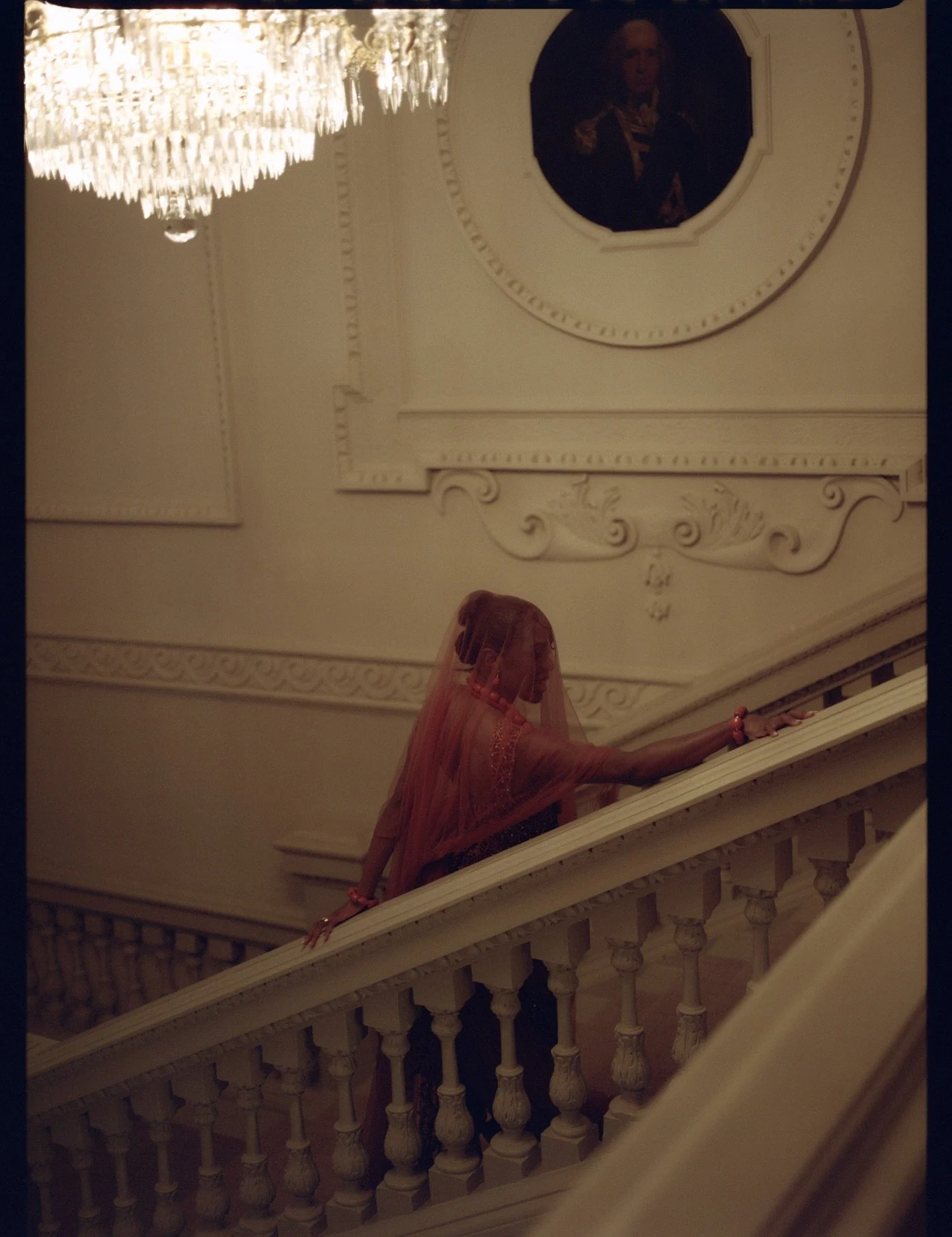 Joana right after she changed into her traditional Nigerian bridal outfit for the second part of the day ~ excited to share more soon