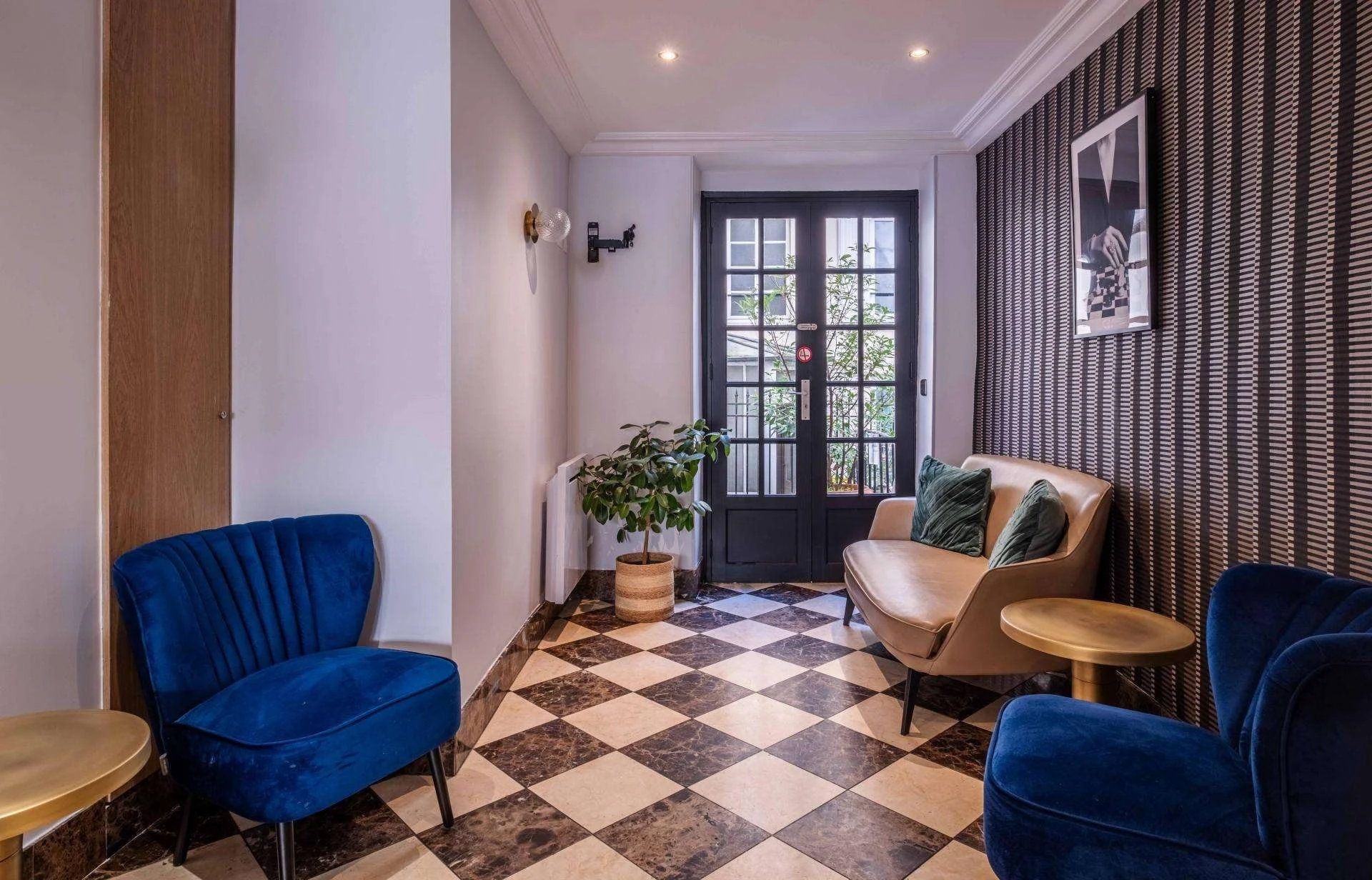 HÔTEL MARENA - 9 EME