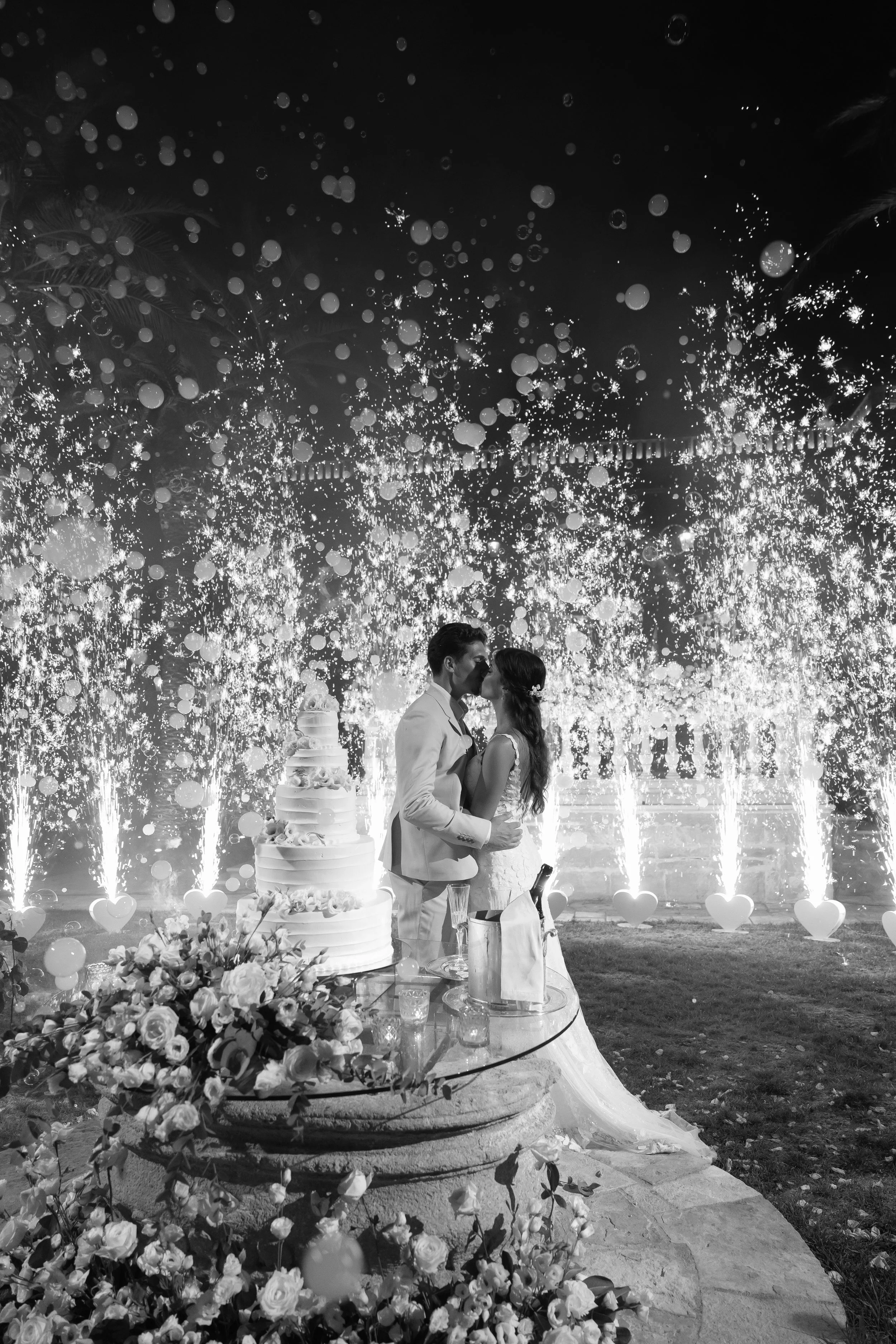 KarenandHugo_-548 bw.jpg