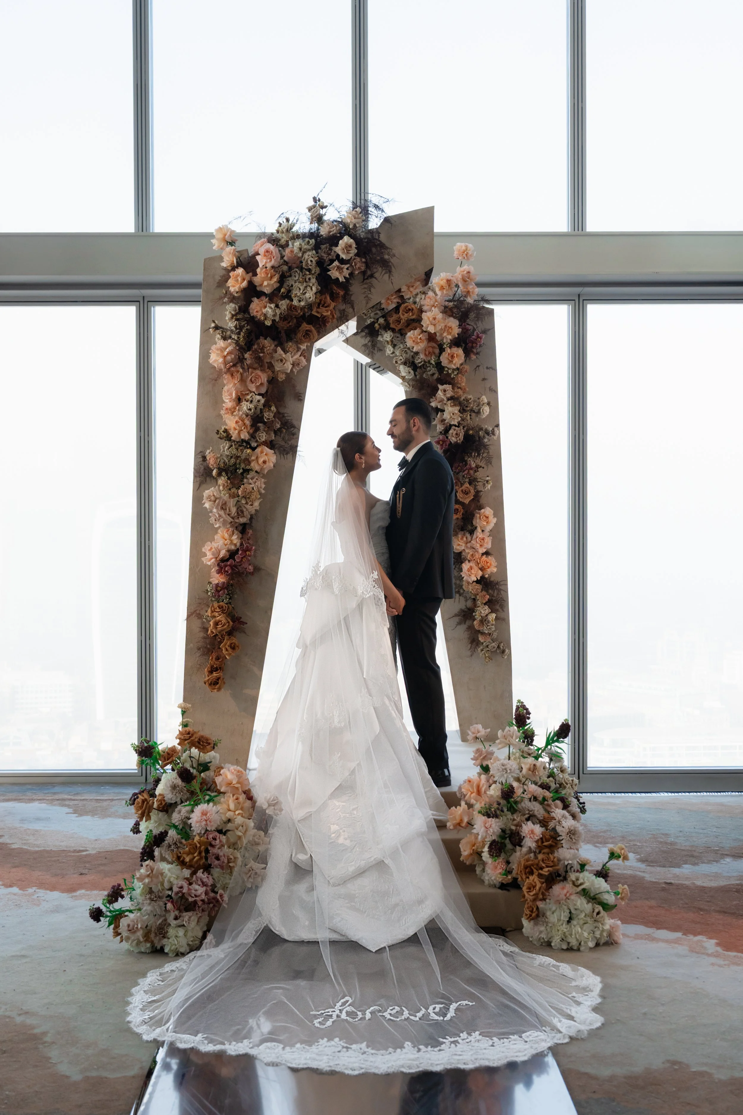 Shangri-La Shard skyline wedding by David Christopher Photography 5.jpg