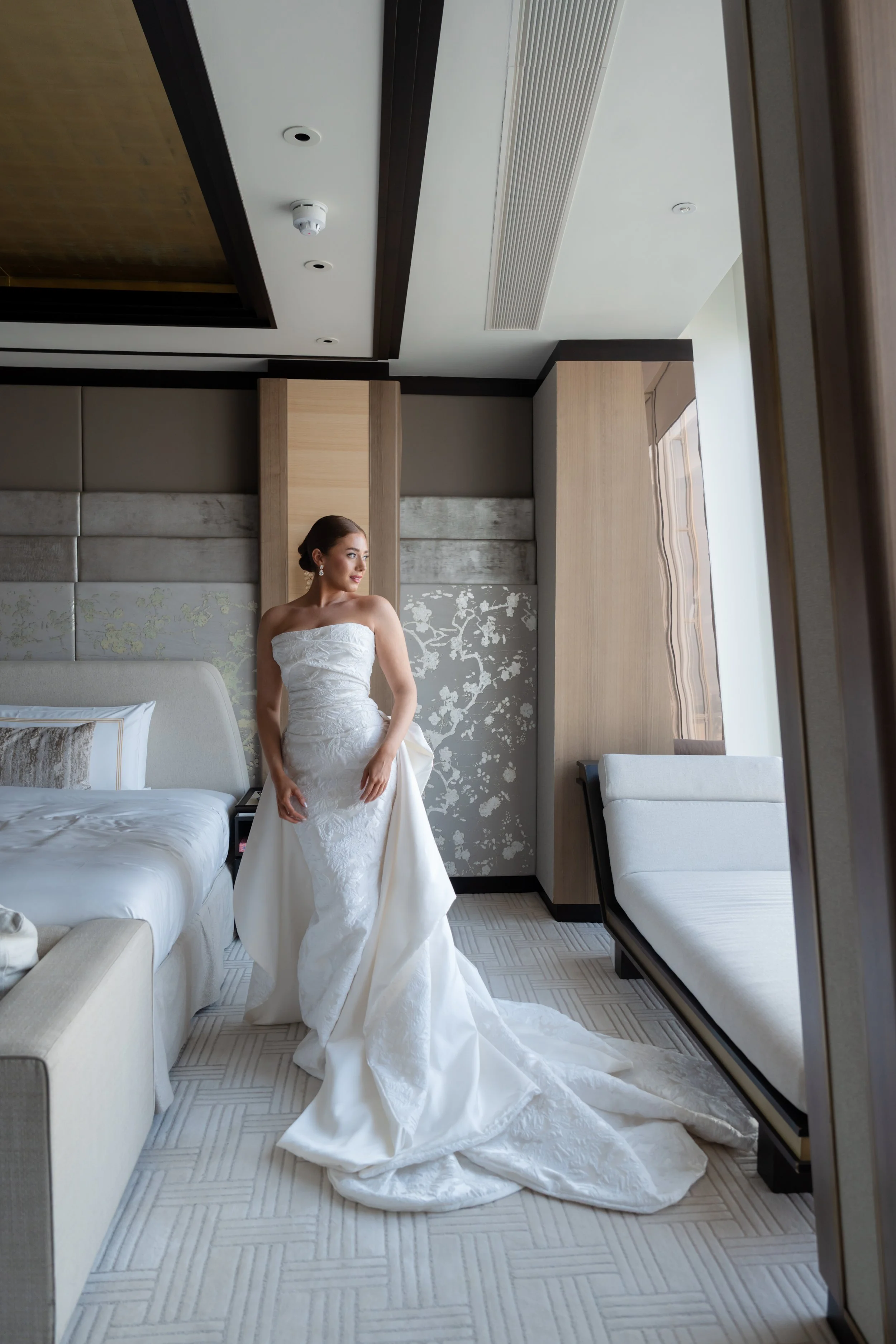 Shangri-La Shard skyline wedding by David Christopher Photography 8.jpg