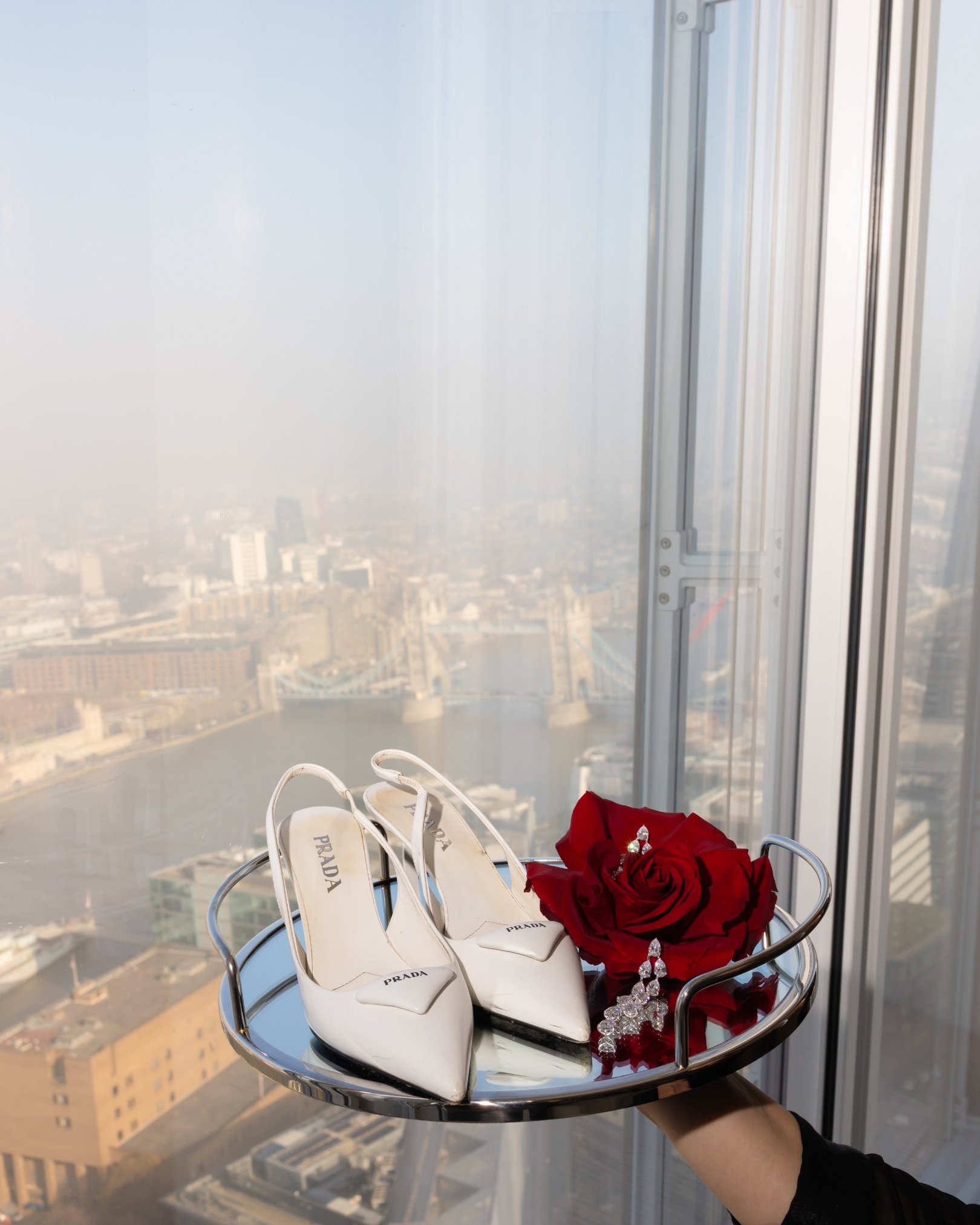 Shangri-La Shard wedding bride groom prep 15.jpg