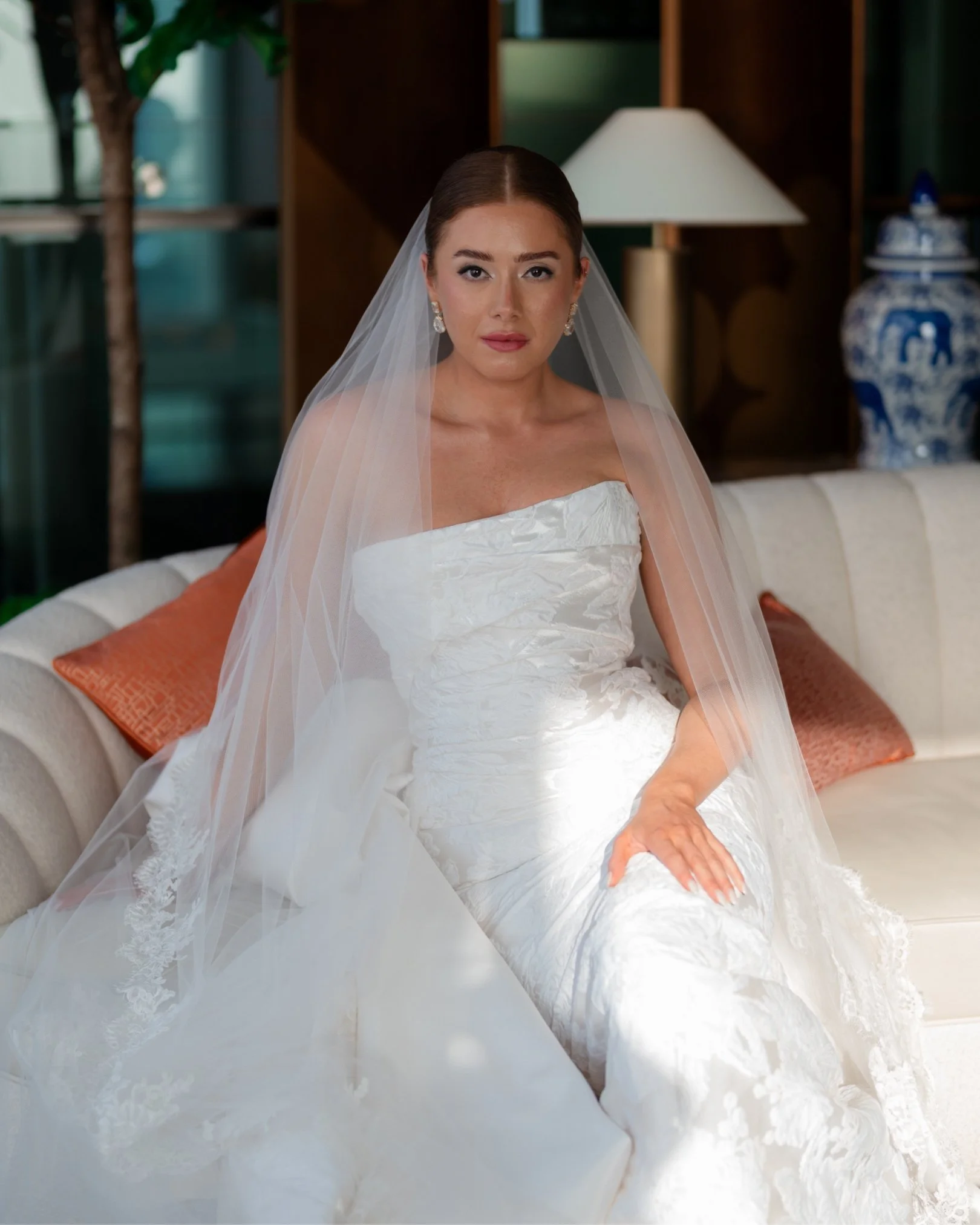 Shangri-La Shard wedding bride groom prep 18.jpg