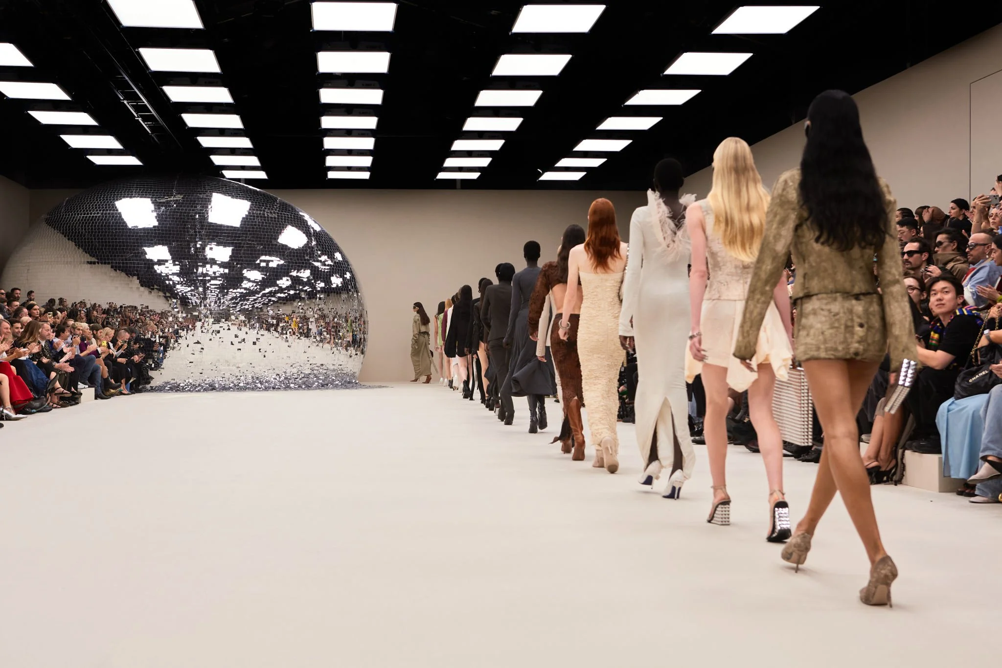  Acne Studios SS24  
Production coordinator  
Bureau Betak 
Jardin de l'Observatoire, Paris