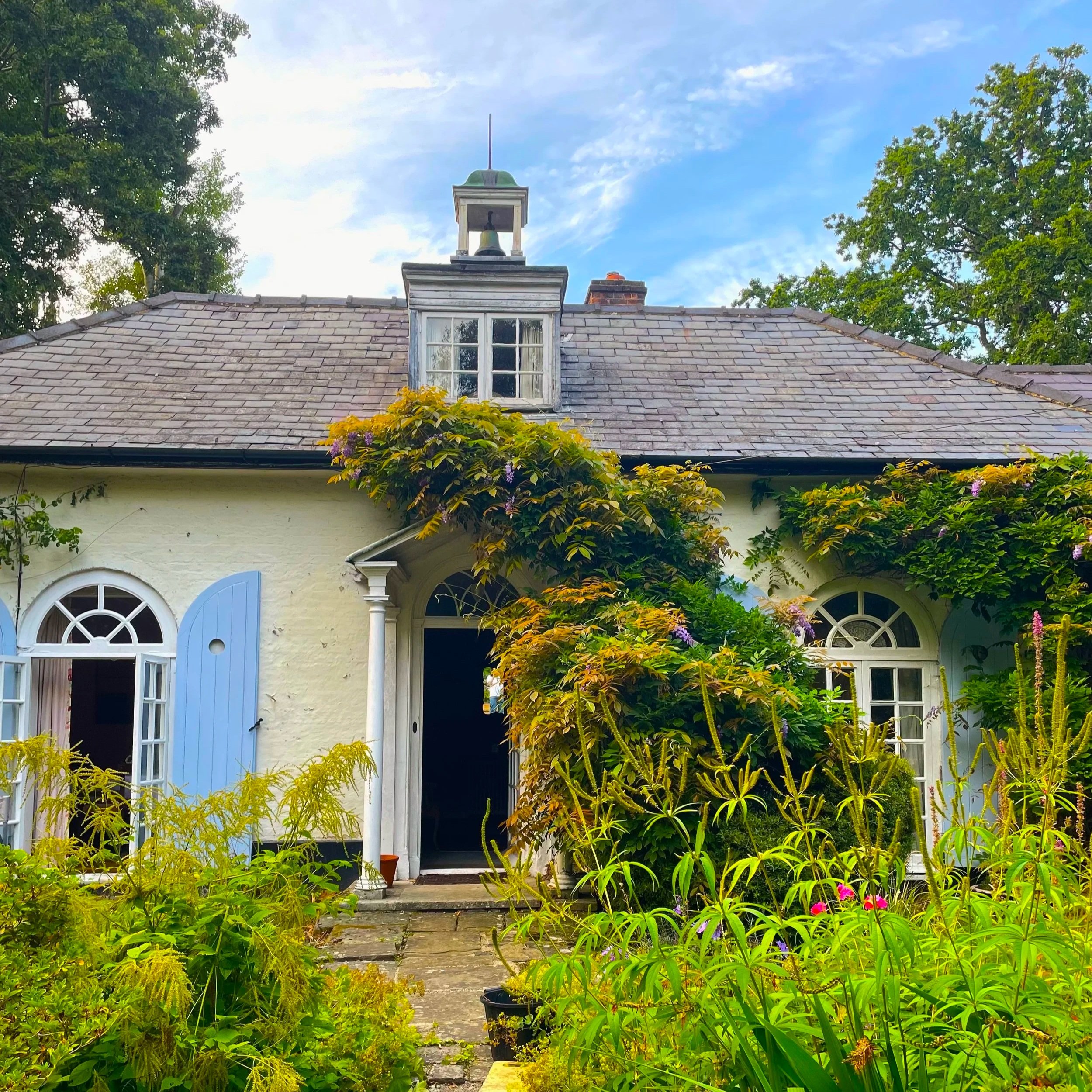 Grandparents' house tour