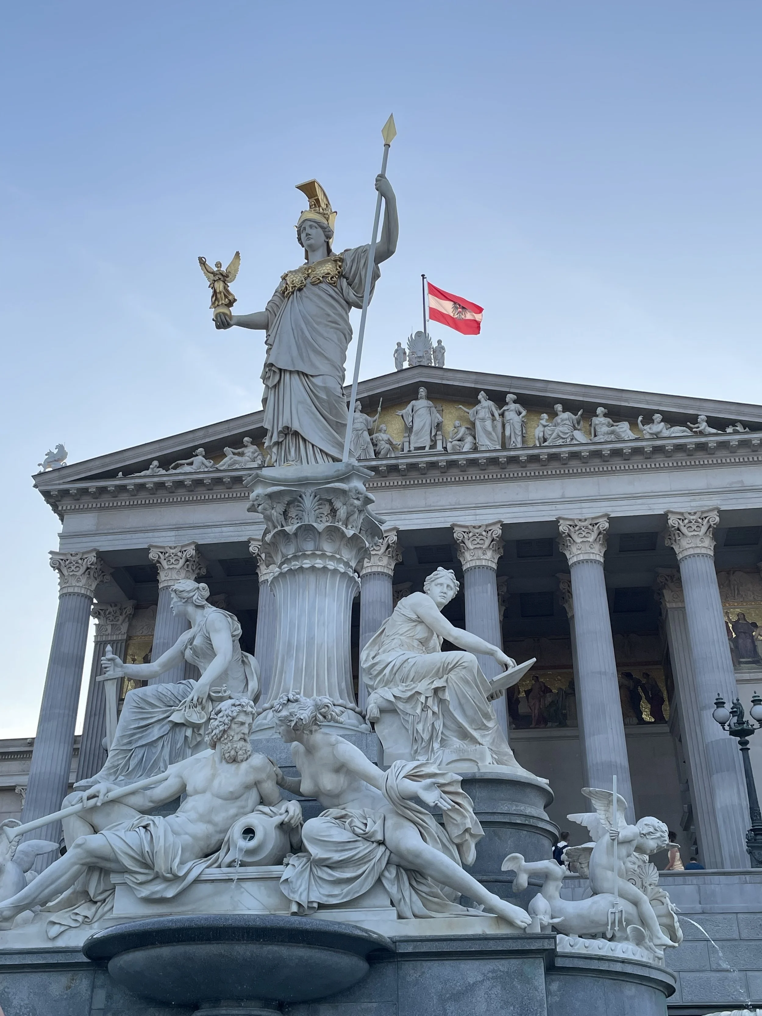 Vienna - Ep 1