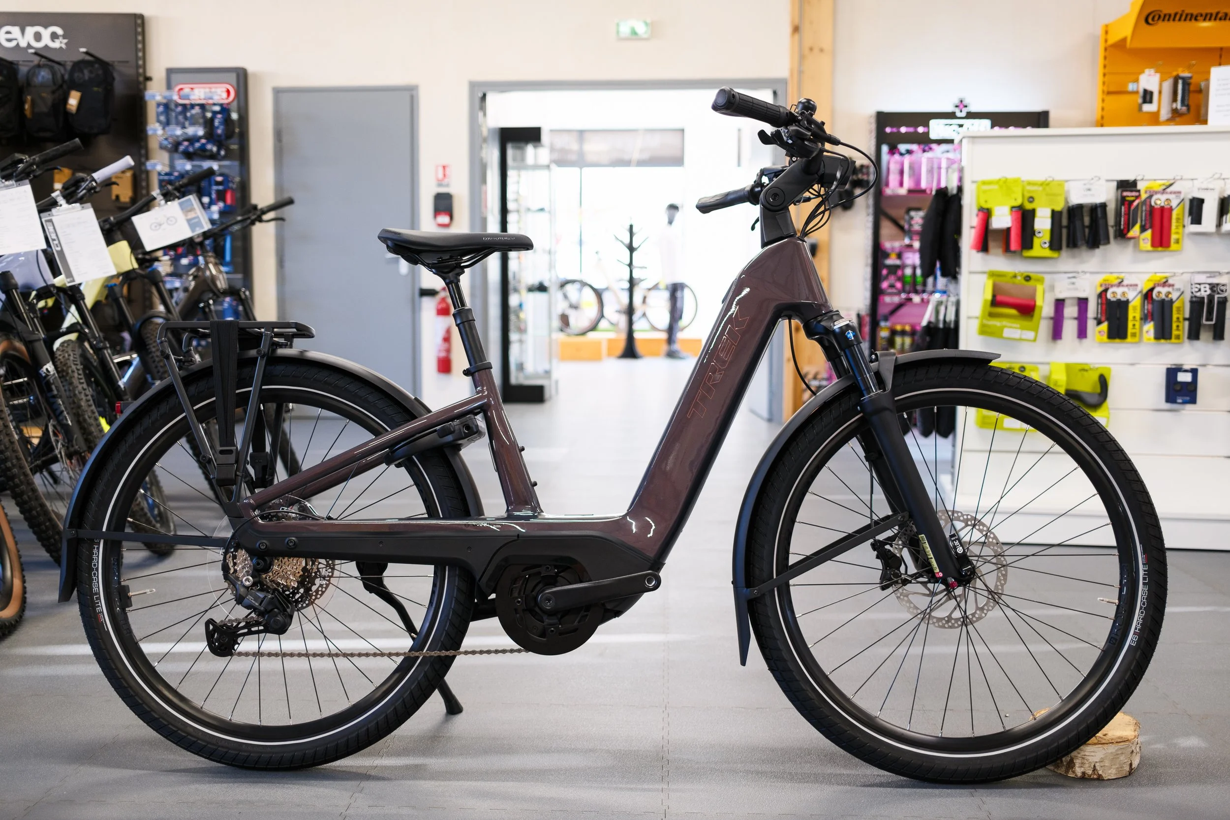 Charter+ 5 R10 800Wh