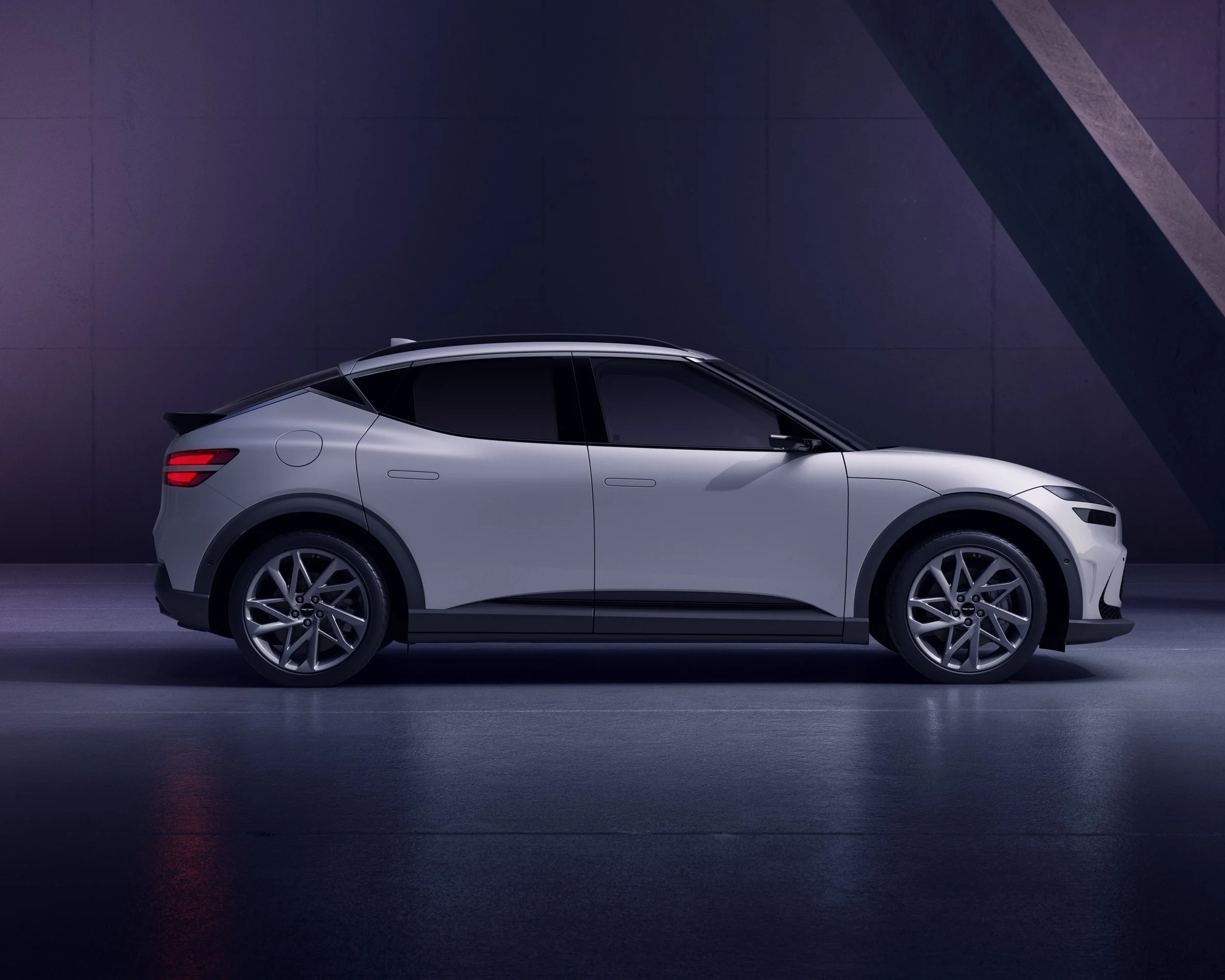 Profile_w1a copy.jpg