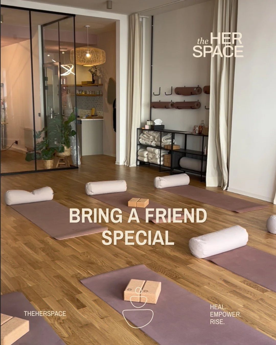 ✨ BRING A FRIEND &ndash; MAI SPECIAL ✨

Alles macht mehr Spa&szlig; zusammen 🤍
Deshalb gilt im Mai bei uns im the HER space:

👉 Bring deine Freundin mit &amp; sie zahlt nur 50% auf ihren Einzel Drop In 🌿

Ob Yoga 🧘&zwj;♀️, gemeinsame Me-Time, ein