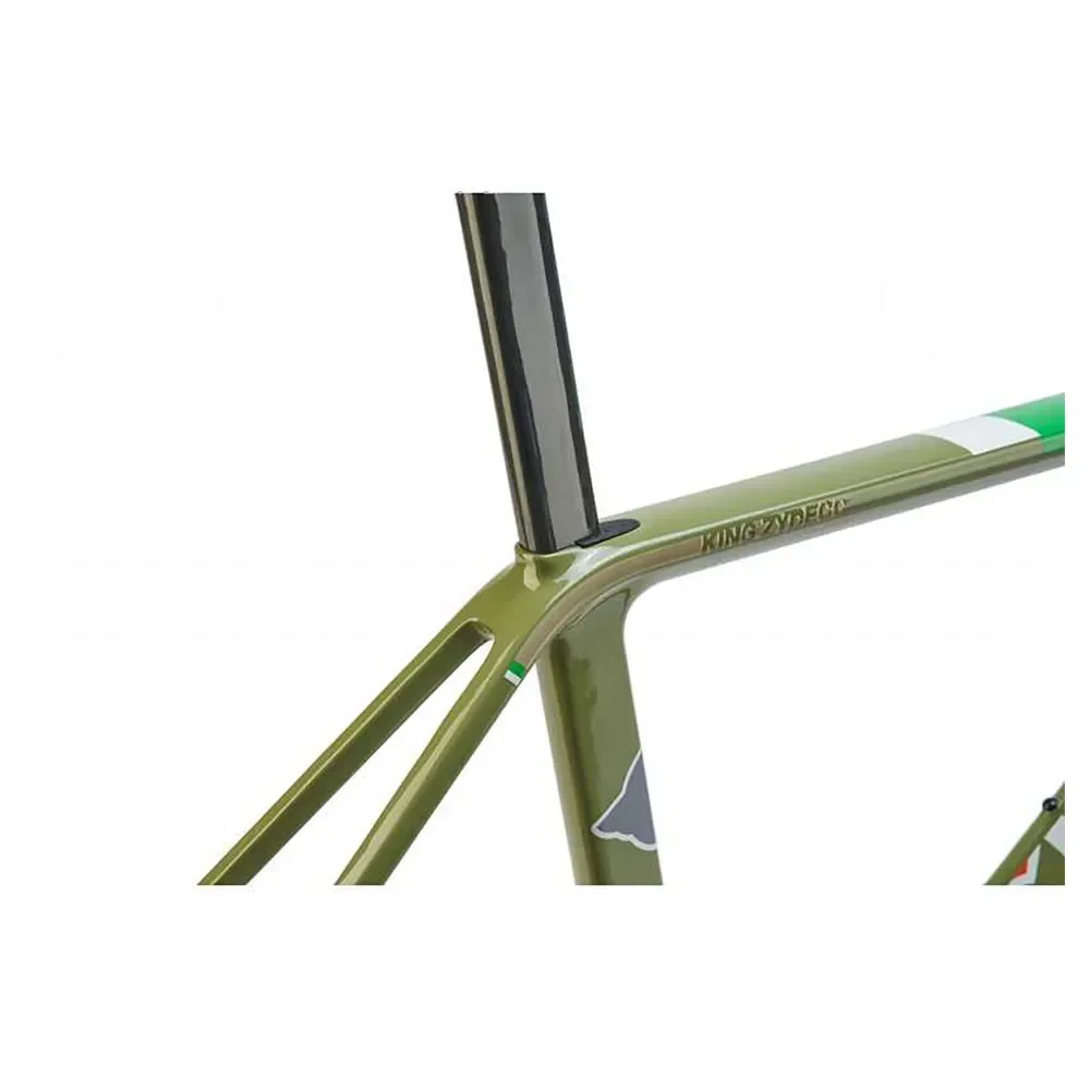 cinelli-velo-de-gravel-king-zydeco-ii-rival-axs-12s (3).webp